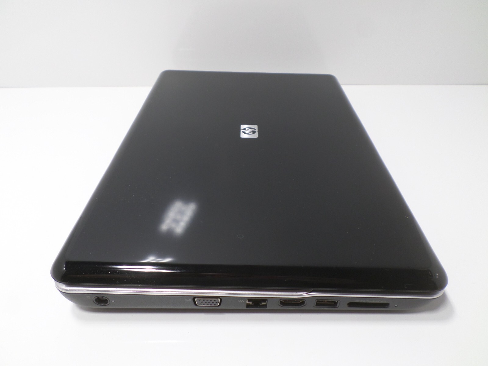 HP G60 16″ Laptop AMD Turion Dual Core RM70 @2.0Ghz, 3GB, 320GB