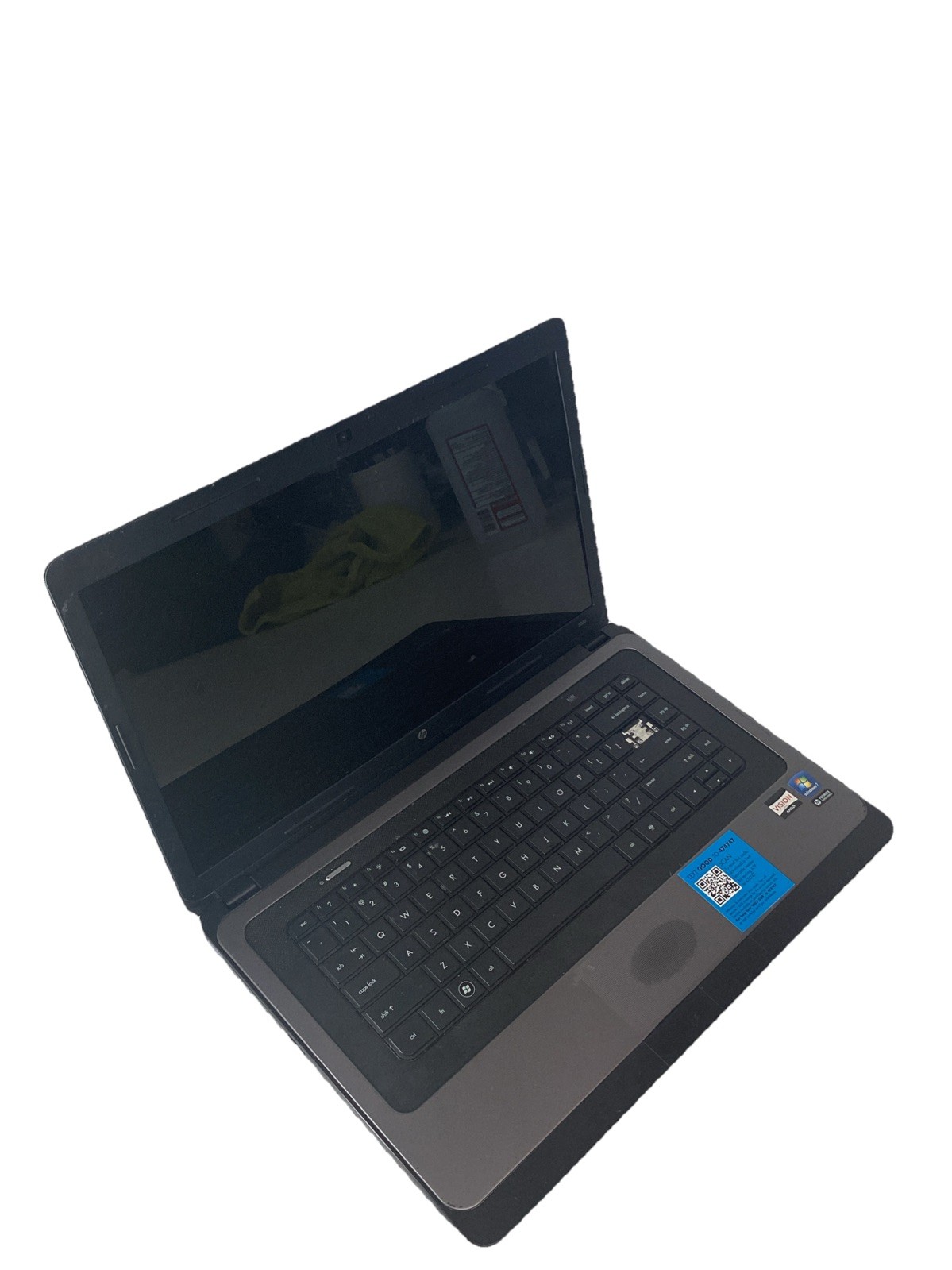 HP 2000 Notebook Laptop 15.6″ AMD E-300 1.3GHz 4GB RAM – Windows 10 home