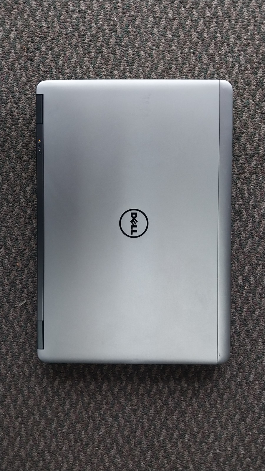 Latitude E7440 14″ i5-4300U 8gb 256GB SSD LINES DOWN MIDDLE OF SCREEN CD/DVD