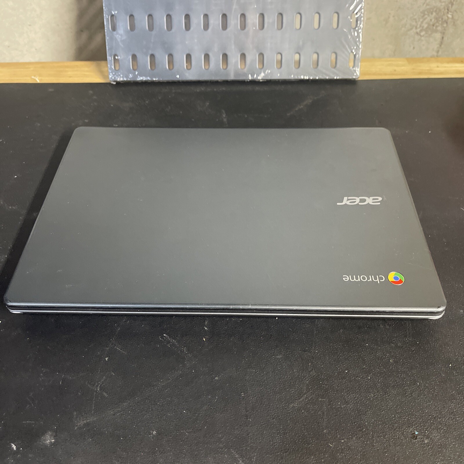 Acer Chromebook C720 Series ZHN Black Gray 11.6″ Intel Celeron Processor WORKS!