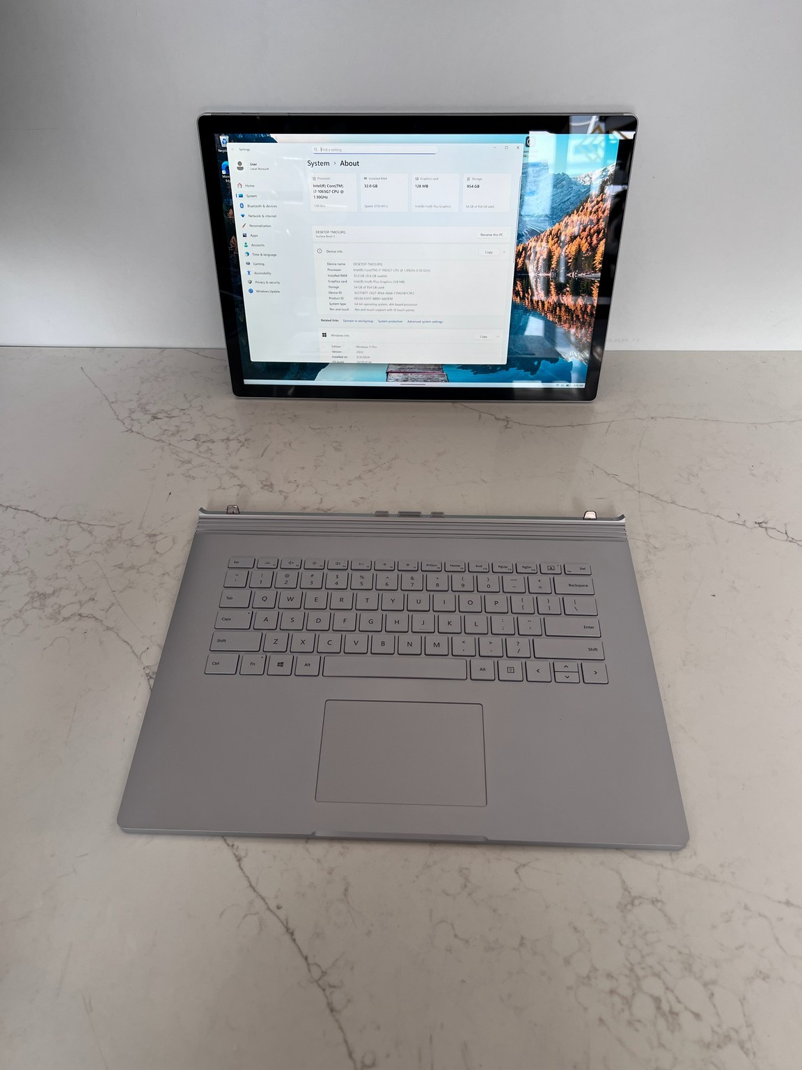 Microsoft Surface Book 3 Laptop Intel i7-1065G7 32GB RAM 1TB SSD W11 Pro USB C