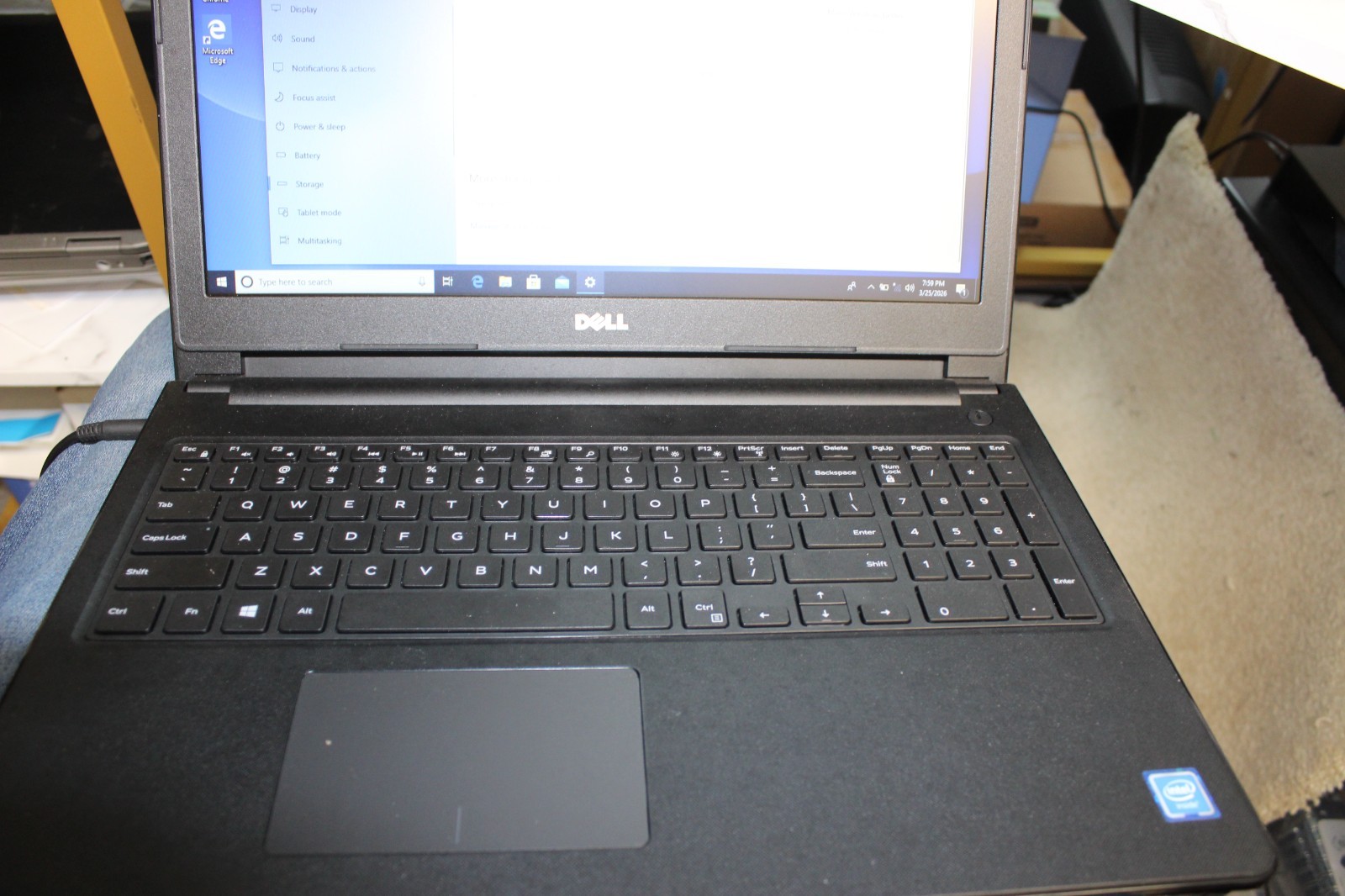 Dell Inspiron 15-5100 15.6″ Laptop Core i3 1.10GHz/4GB RAM/500GB Win10