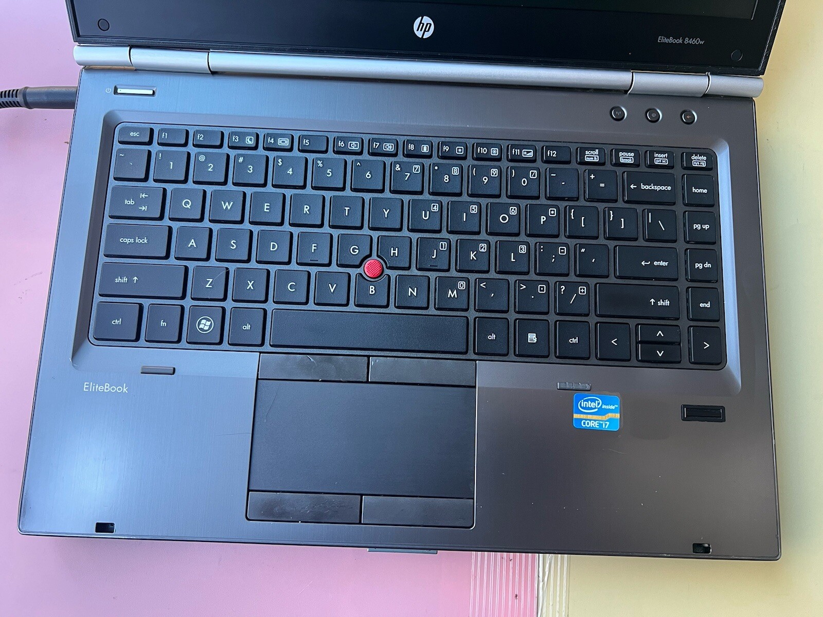 HP Elitebook 8460w Core i7-2630QM 2.00GHz 8GB RAM 500GB HDD WEBCAM BLUETOOTH