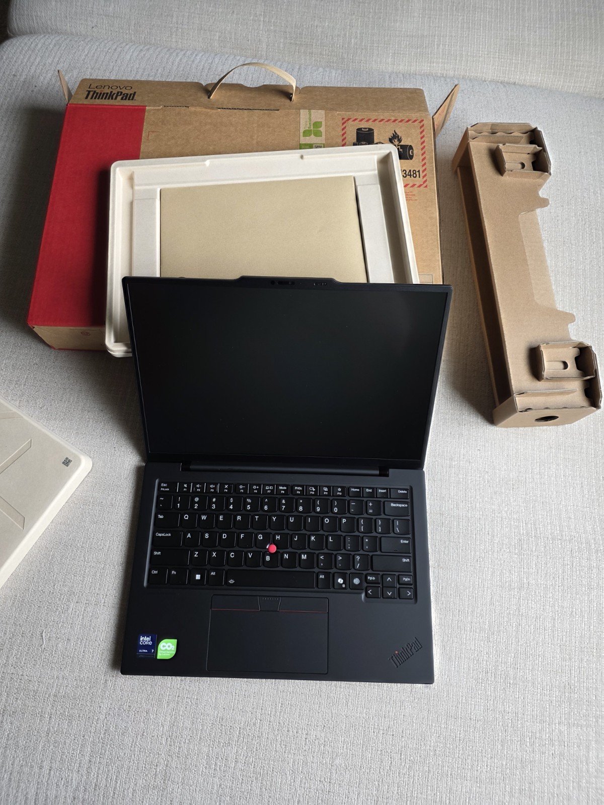 Lenovo ThinkPad X1 Carbon Gen 13, 14″ Touch, Ultra 7 265H 32GB, 1TB 2030 Wty NEW