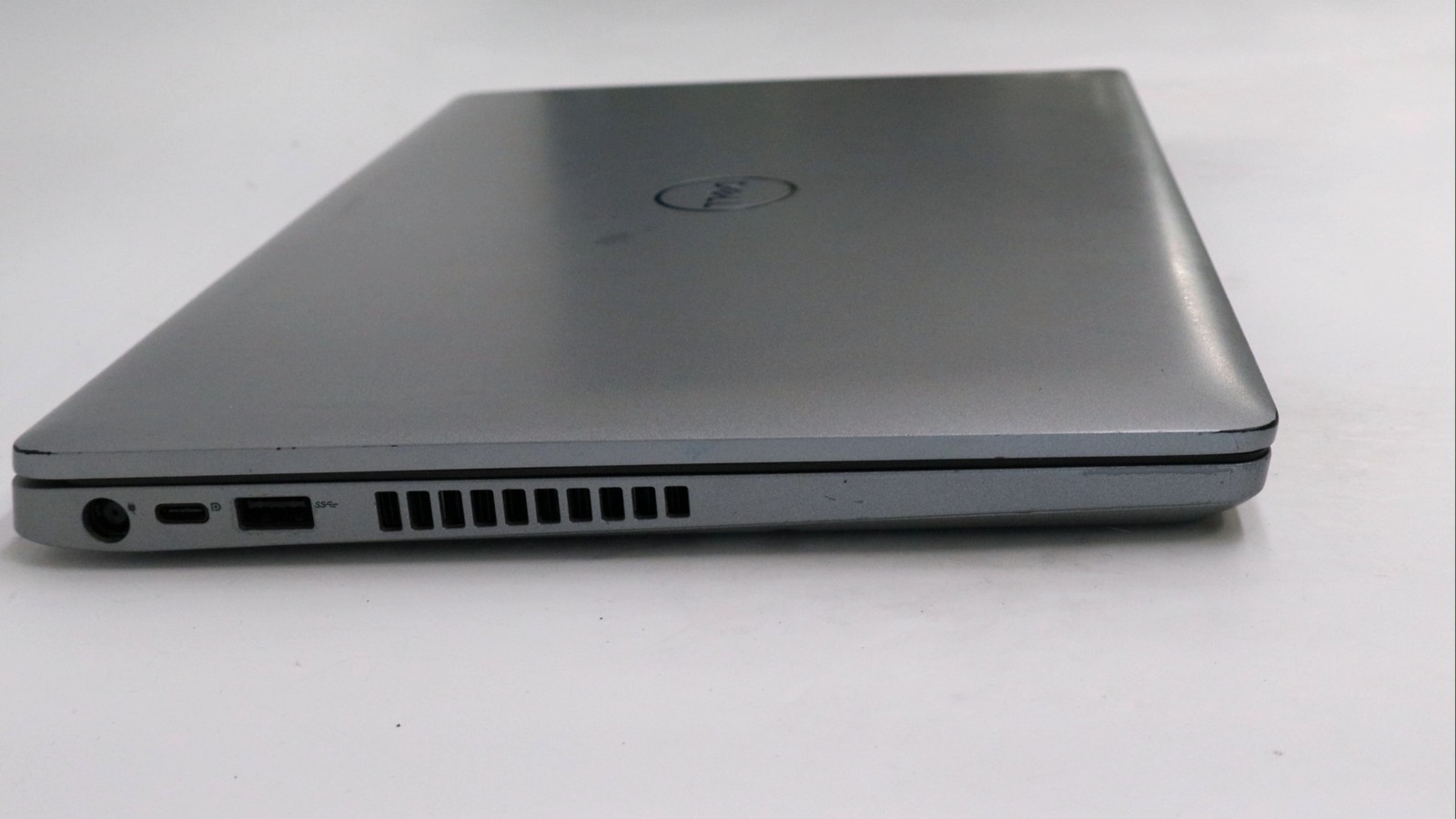 Dell Latitude 5400 Chrome XCTO 14″ i7-1185g7 16GB 64GB – Very Good
