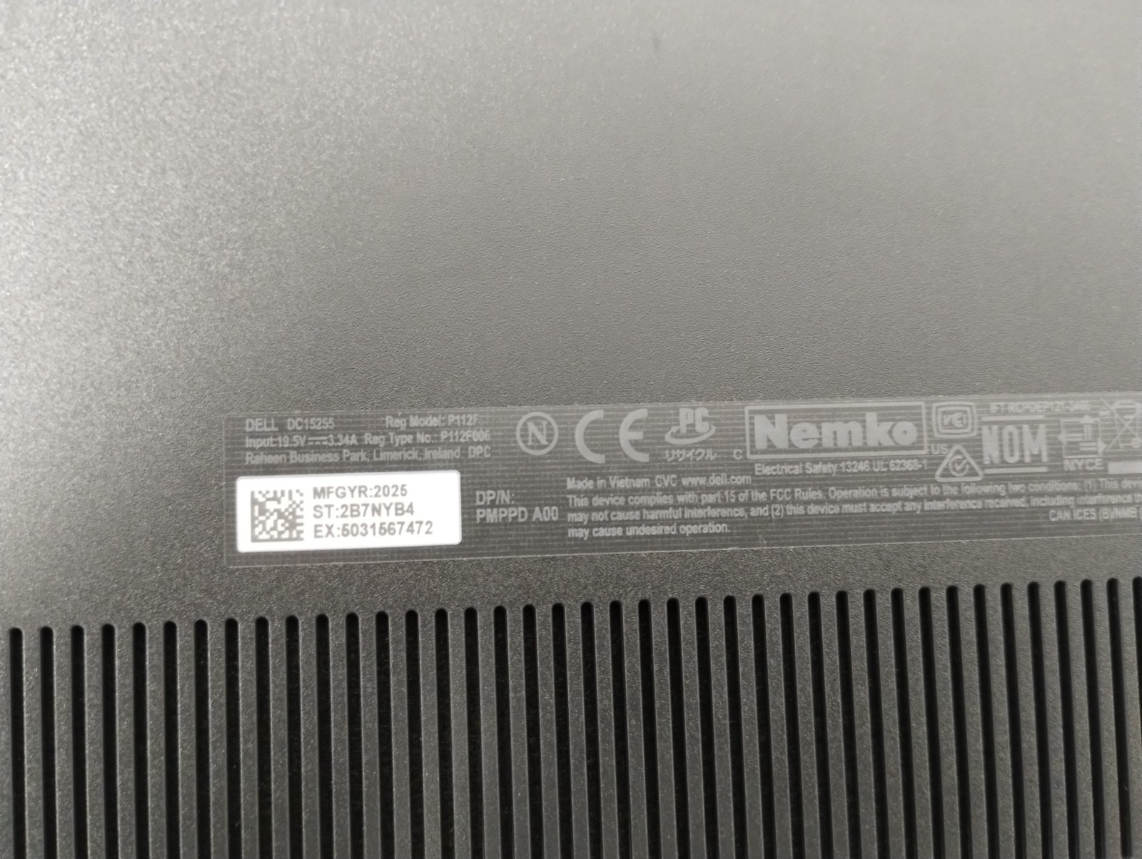 DELL 15 DC15255 G8MK9, AMD Ryzen 7 7730U, 2.00 GHz, 16 GB RAM, 512 GB NVMe SSD