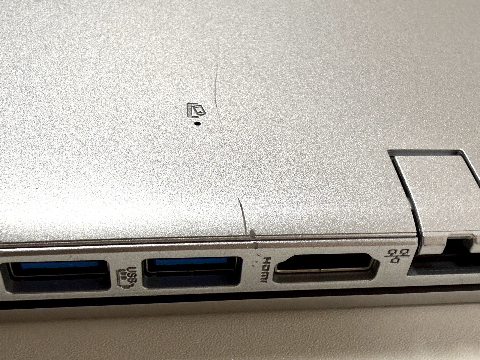 Acer Aspire 5 A515-56-56DJ 15.6″ FHD 2.4GHz Core i5-1135G7 8GB RAM No SSD READ