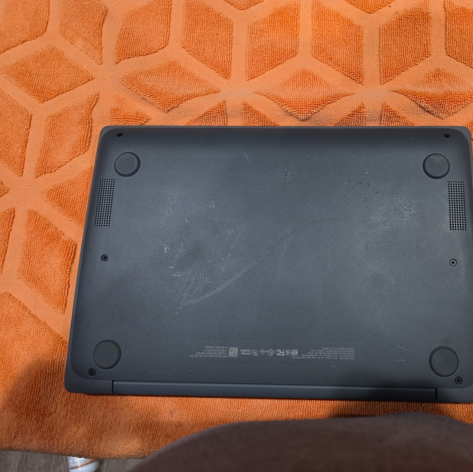 HP Chromebook 11A G8 EE Laptop 11.6″ AMD A4-9120c 4GB RAM 32GB SSD With Charger