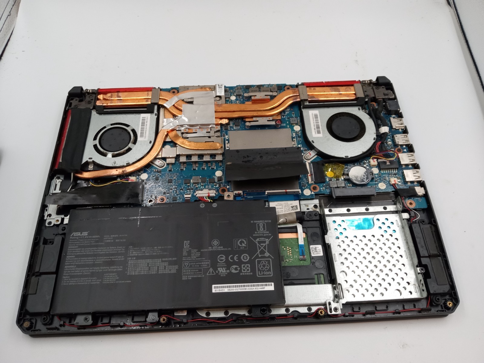 Asus TUF Gaming FX505D 15.6″ AMD Ryzen 7 3750H Nvidia RTX 2060 – PARTS – READ