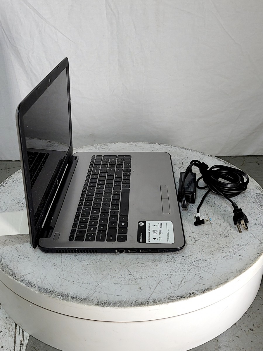 HP Notebook 15-ba113cl X7T77UA-ABA Laptop AMD A10-9600P 12GB 500GB SEE NOTES