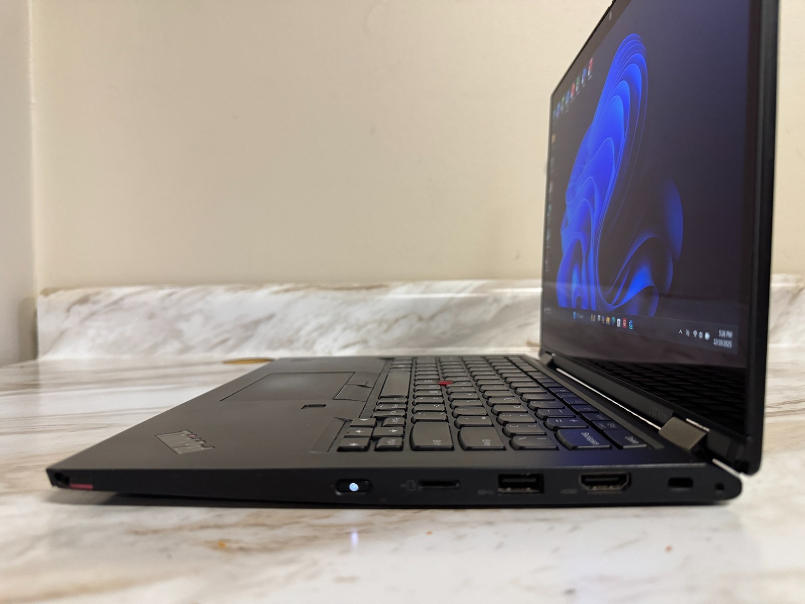 Lenovo Thinkpad L13 Yoga 2-IN-1 Touch Laptop – intel i5 – 8GB RAM 256GB SSD W11P