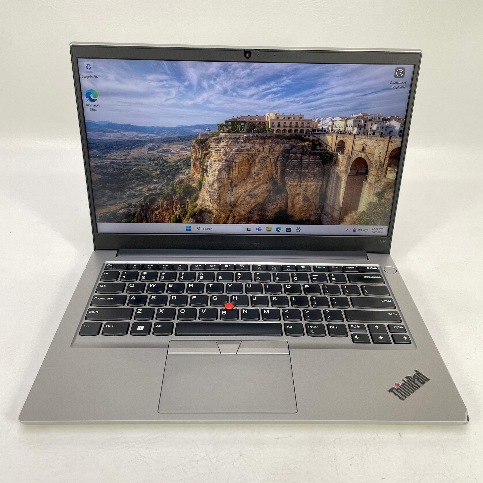 Broken Lenovo ThinkPad E14 Gen 4 14″ Ryzen 5 5625U 2.00 16GB RAM 500GB SSD /Chip