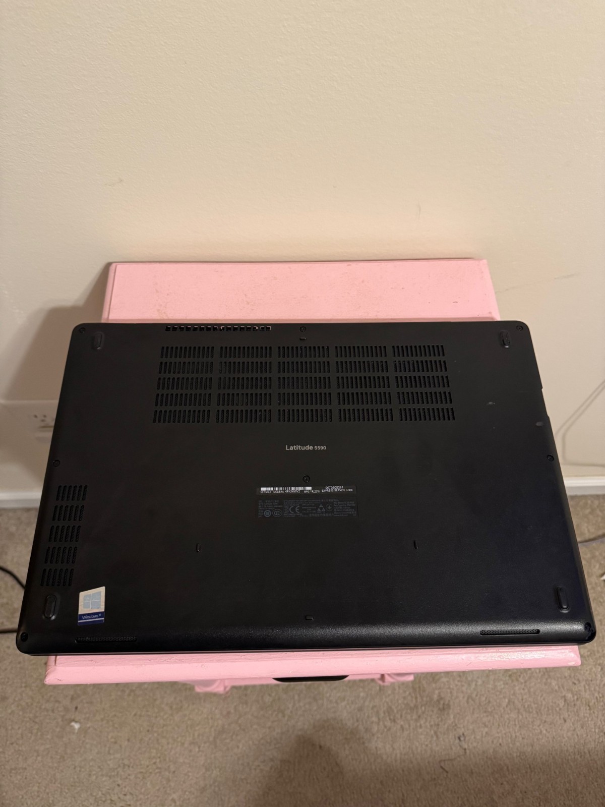 Dell latitude 5590 i5-8350u 16GB 2400MHz DDR4 M.2 Solid State 256GB HDD