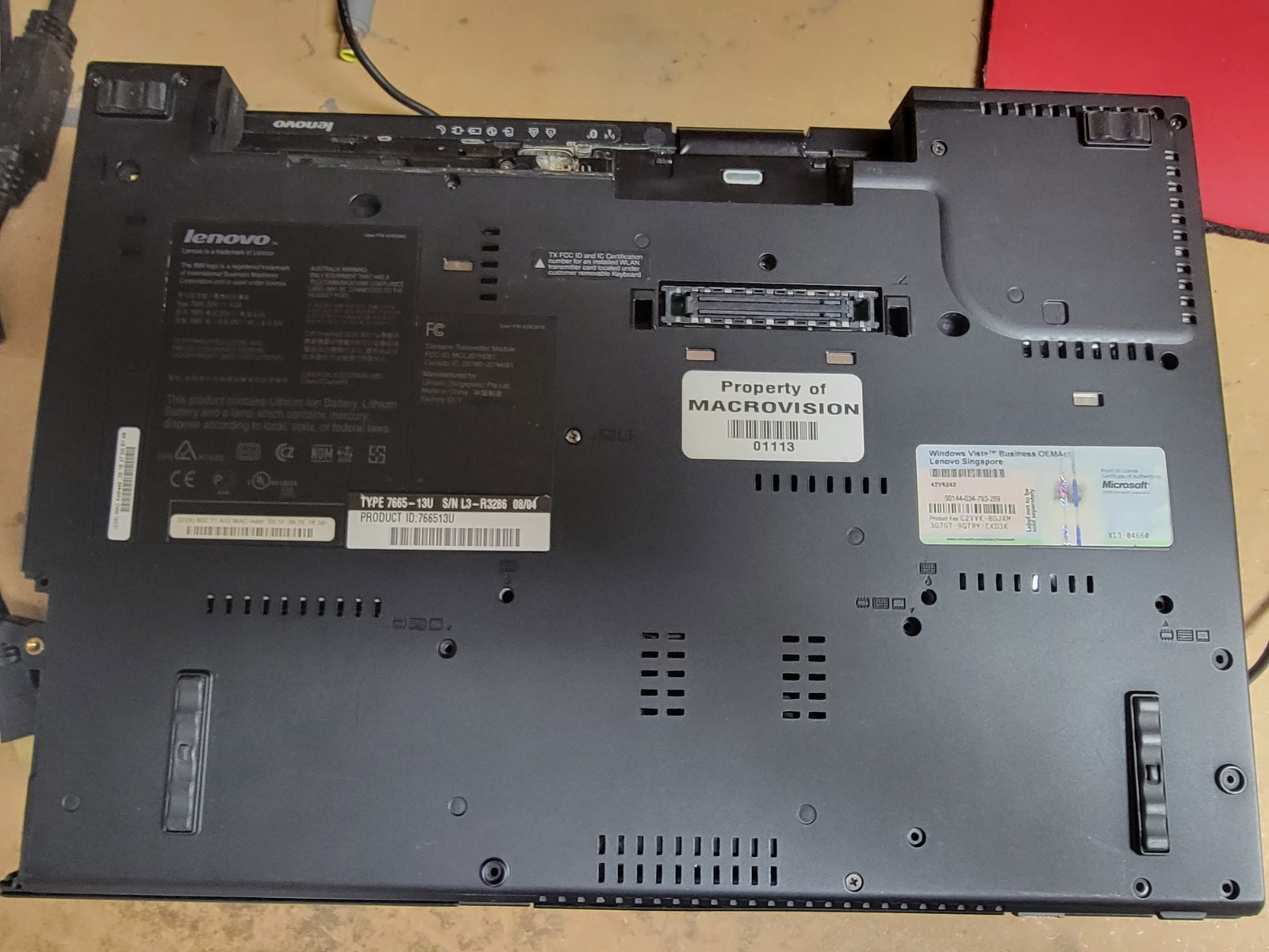 Lenovo T61 LAPTOP – INTEL CORE 2 DUO – 512MB RAM – PARTS ONLY – SEE DESCRIPTION