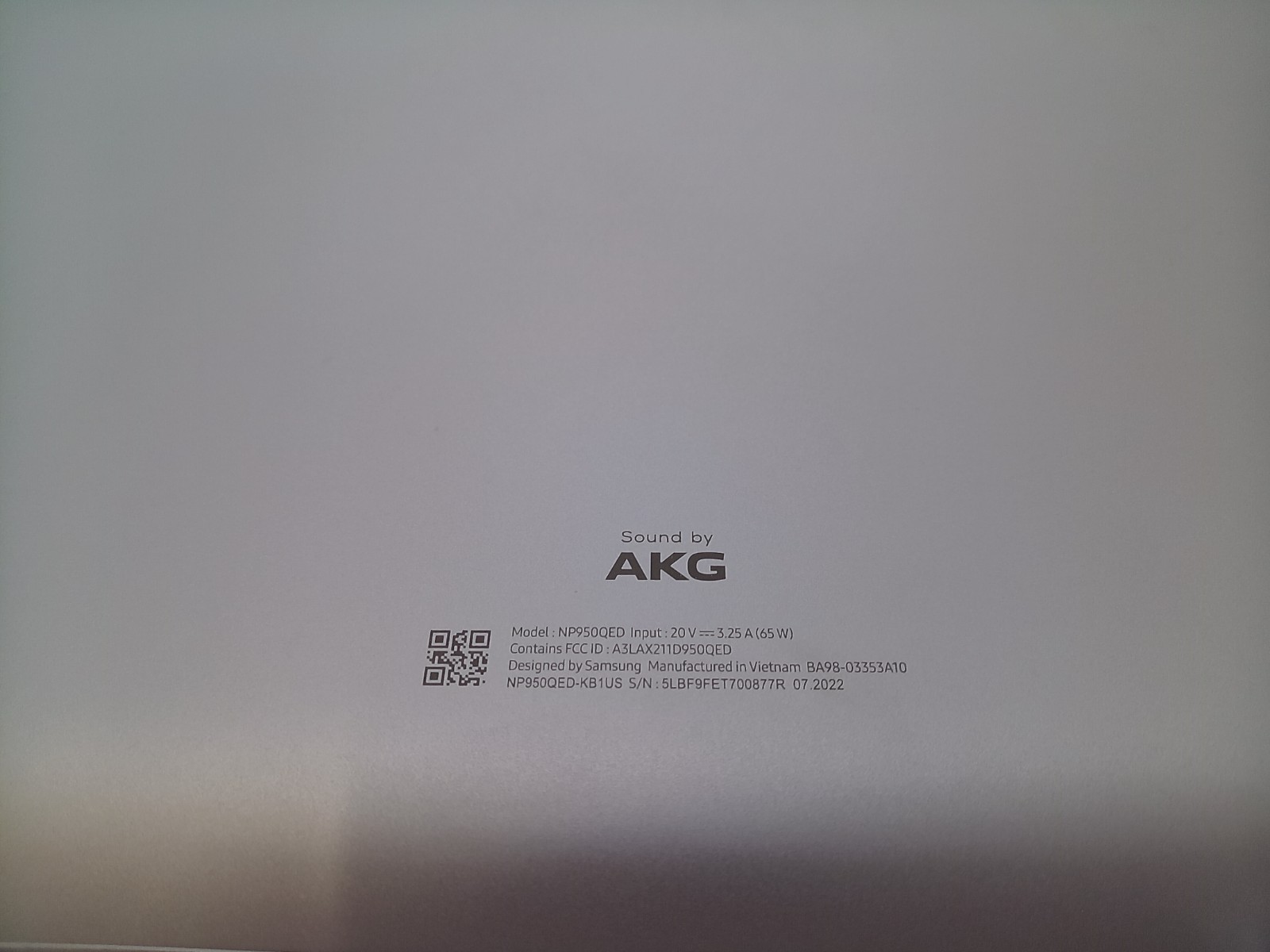 Samsung Galaxy Book2 Pro NP950QED-KB1US 15.6″ i7-1260P 16GB 1TB W11P USED NO AC
