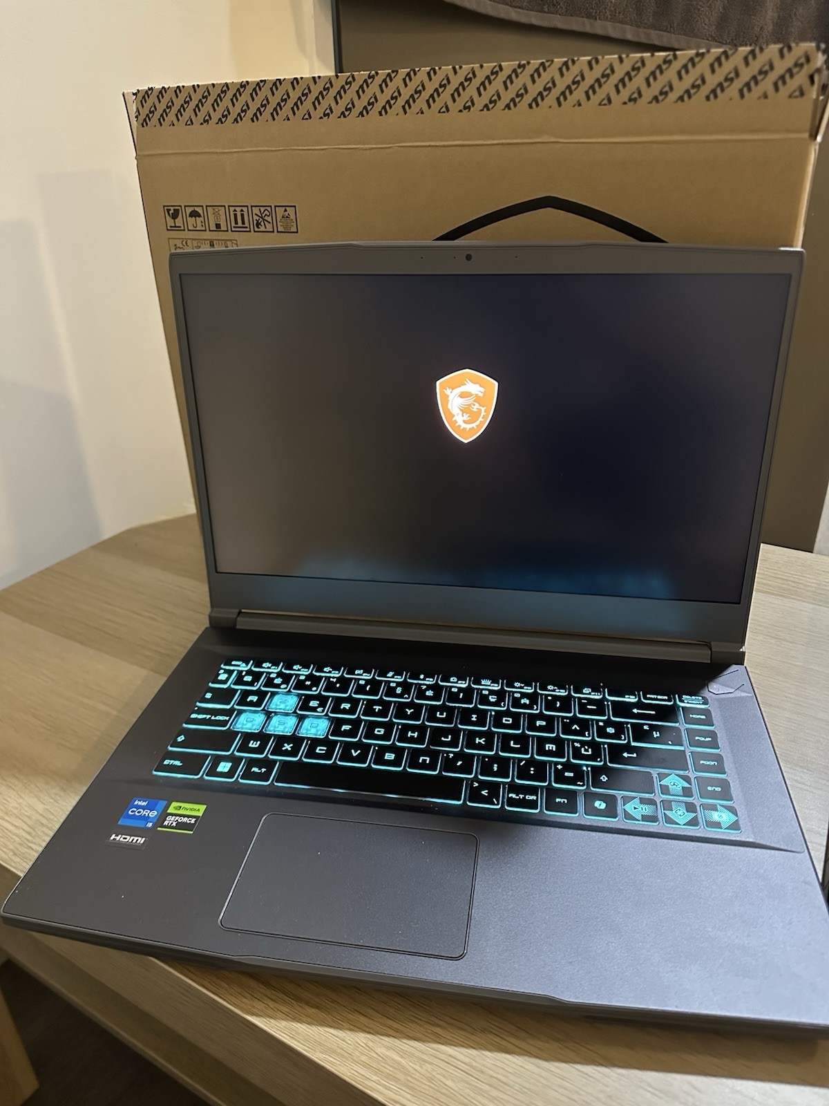 Msi Thin 15 B12UC