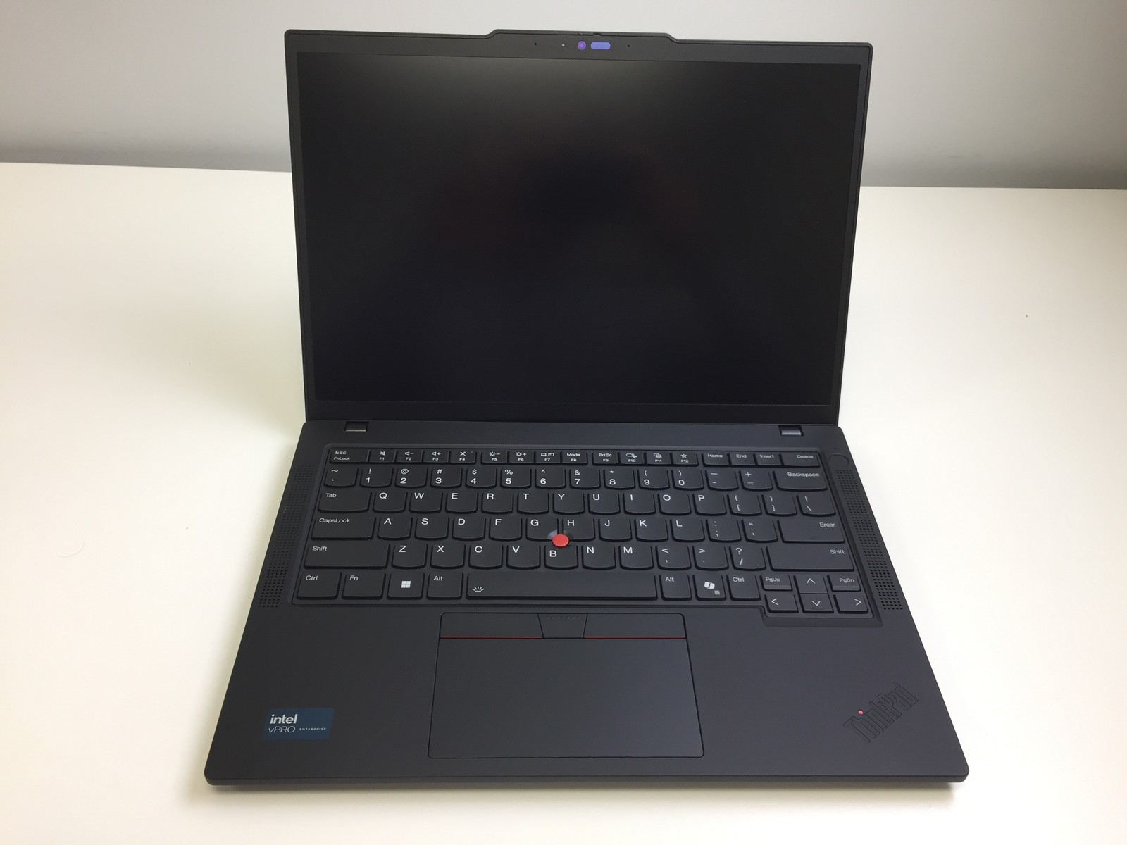 Lenovo ThinkPad T14 Gen 5 21ML008NUS – Intel Core Ultra 7, 32GB RAM, 512GB SSD
