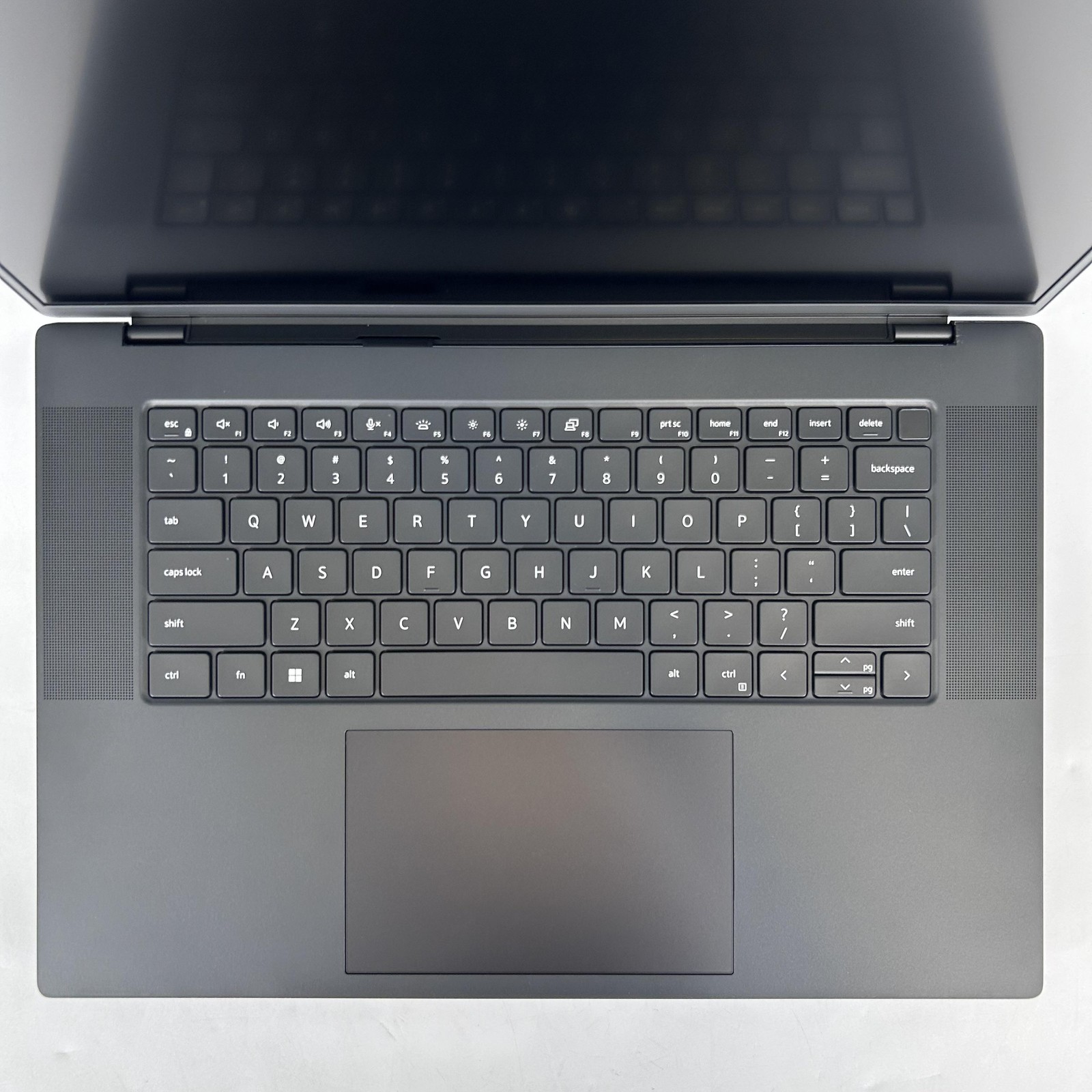 Dell Precision 5680 16 FHD+ 2.6 GHz i9-13900H 64GB 1TB SSD RTX 4000 Ada Good
