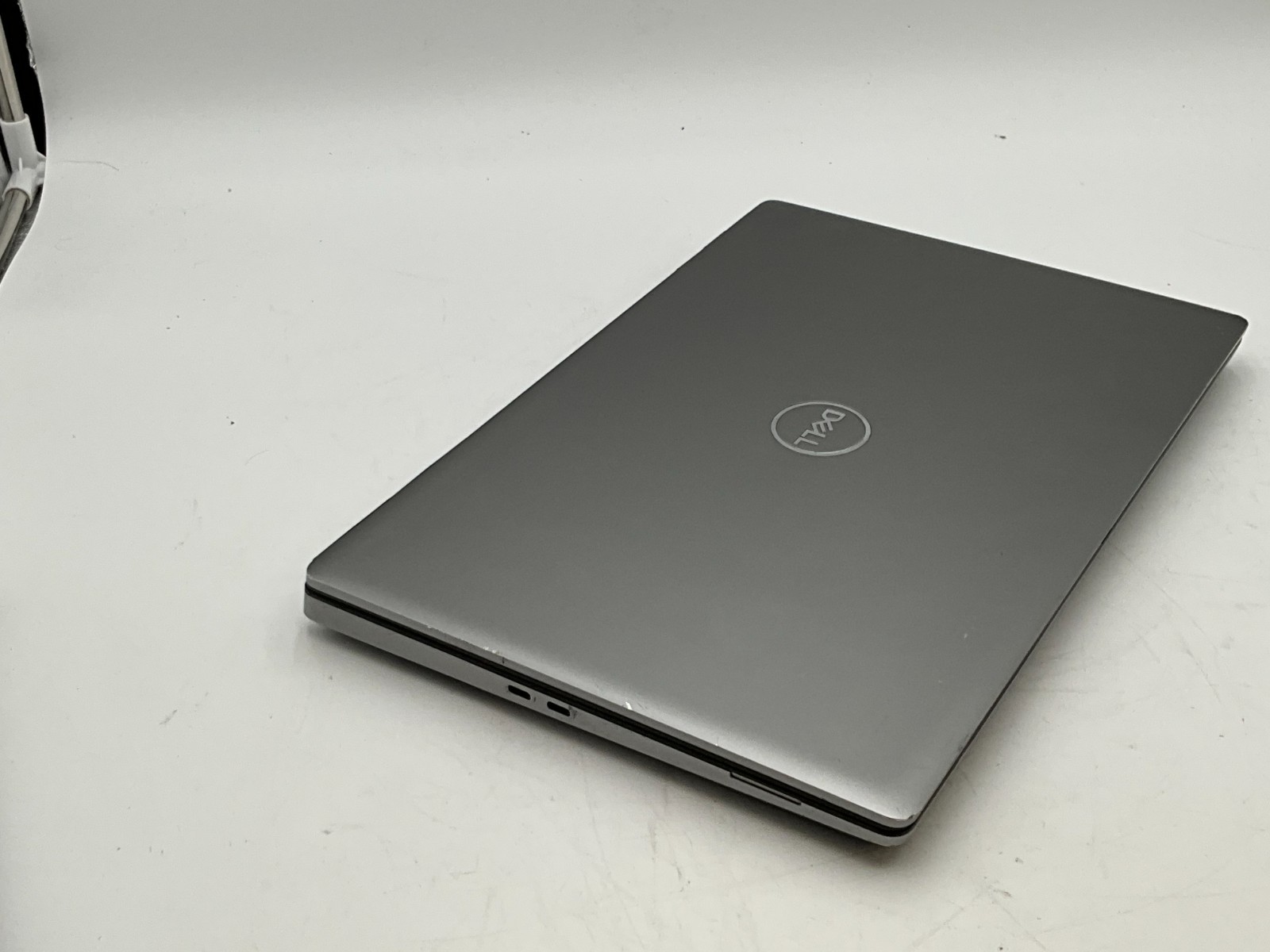 DELL Precision 7560 i7-11850H 2.50g 32GB 1TB T1200 15.6″ WIN11 Laptop 933Q2J3