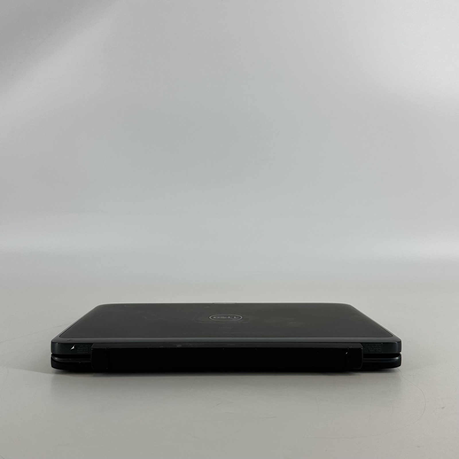 Dell Venue 10 Pro 5056 FHD+ TOUCH Atom x5-Z8500 1.44GHz 4GB 120GB SSD Good READ