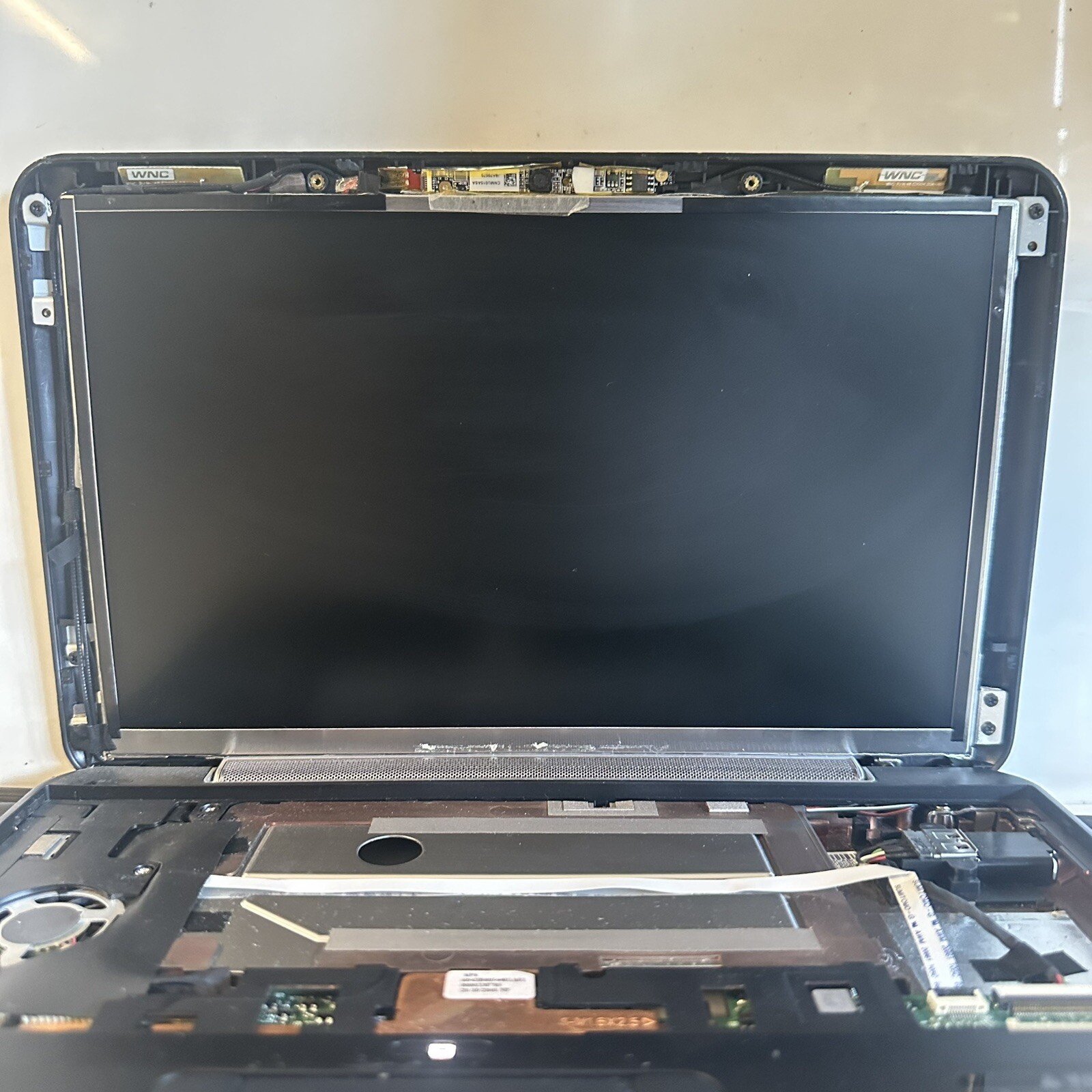 HP Mini 110-1030NR 10.1” Laptop Notebook Scraps/Salvage