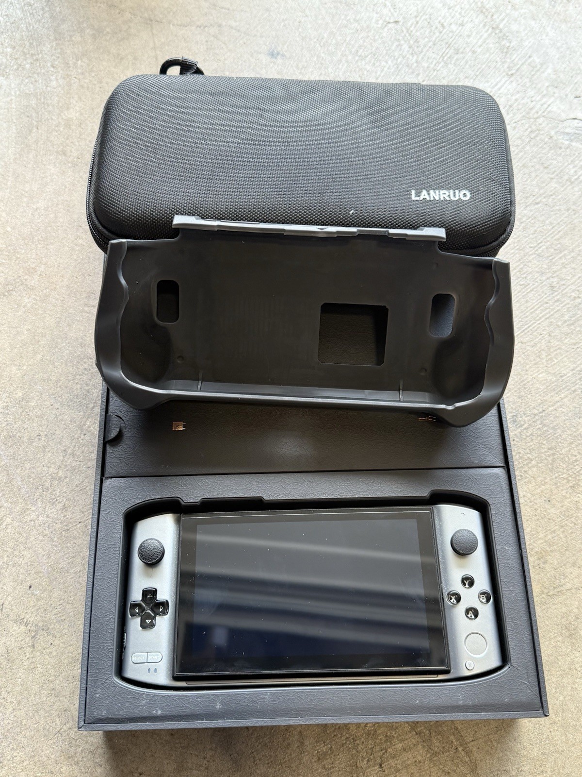 GPD Win 3, i7 1165G7, 16gb RAM , 1TB SSD, Great Condition, with case