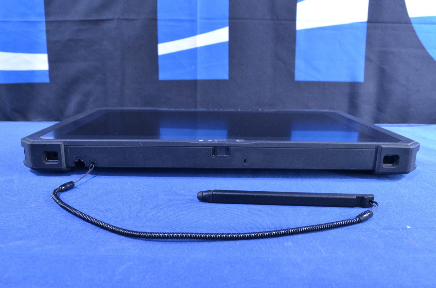 Dell Latitude 7220 Rugged Extreme Tablet i5-8365U/ 16GB/ 512GB/ Win 11 (J051401)