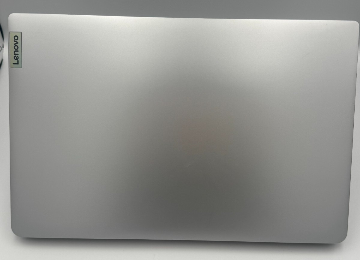 Lenovo IdeaPad 1 15.6″ Cloud Gray | 15IJL7 | Intel N4500 | 4GB | 128GB eMMC