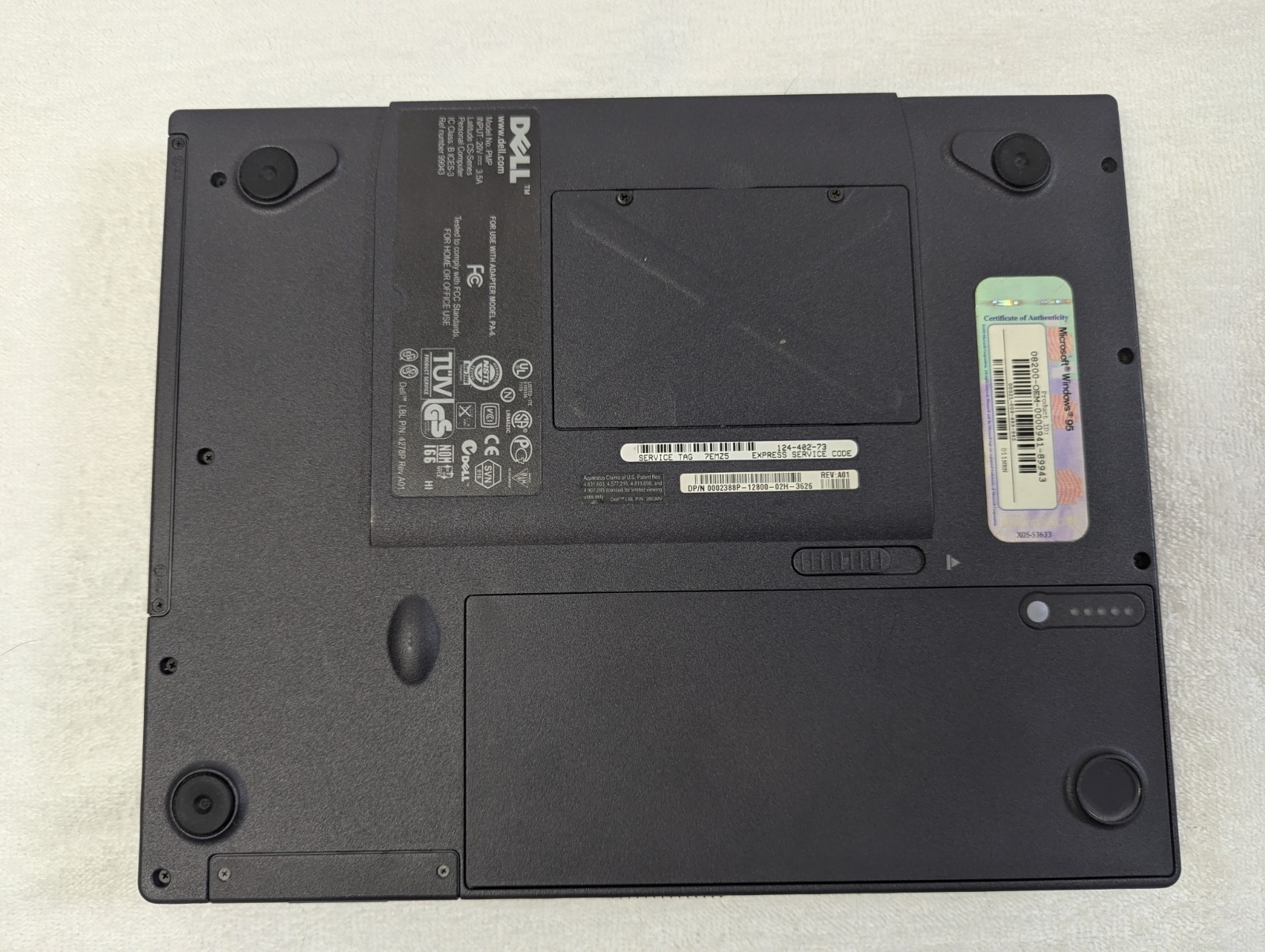 Vintage Dell Latitude CS Laptop Bundle PMP For Parts w/ Floppy CD-ROM Case