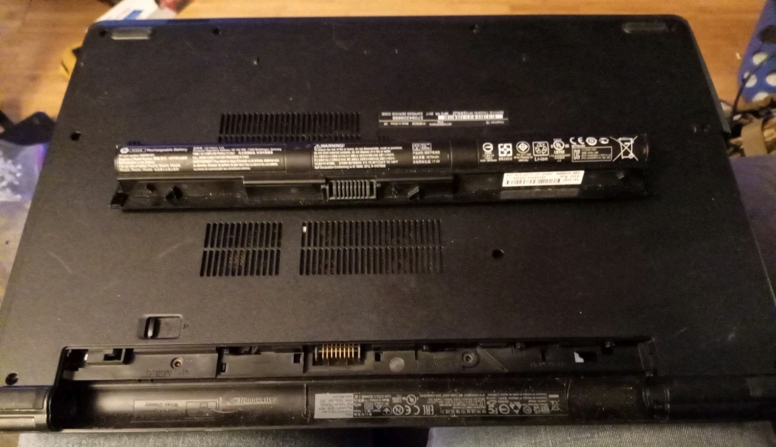 Dell: Inspiron 15: 3567: i3 7th Gen: For Parts Read Description