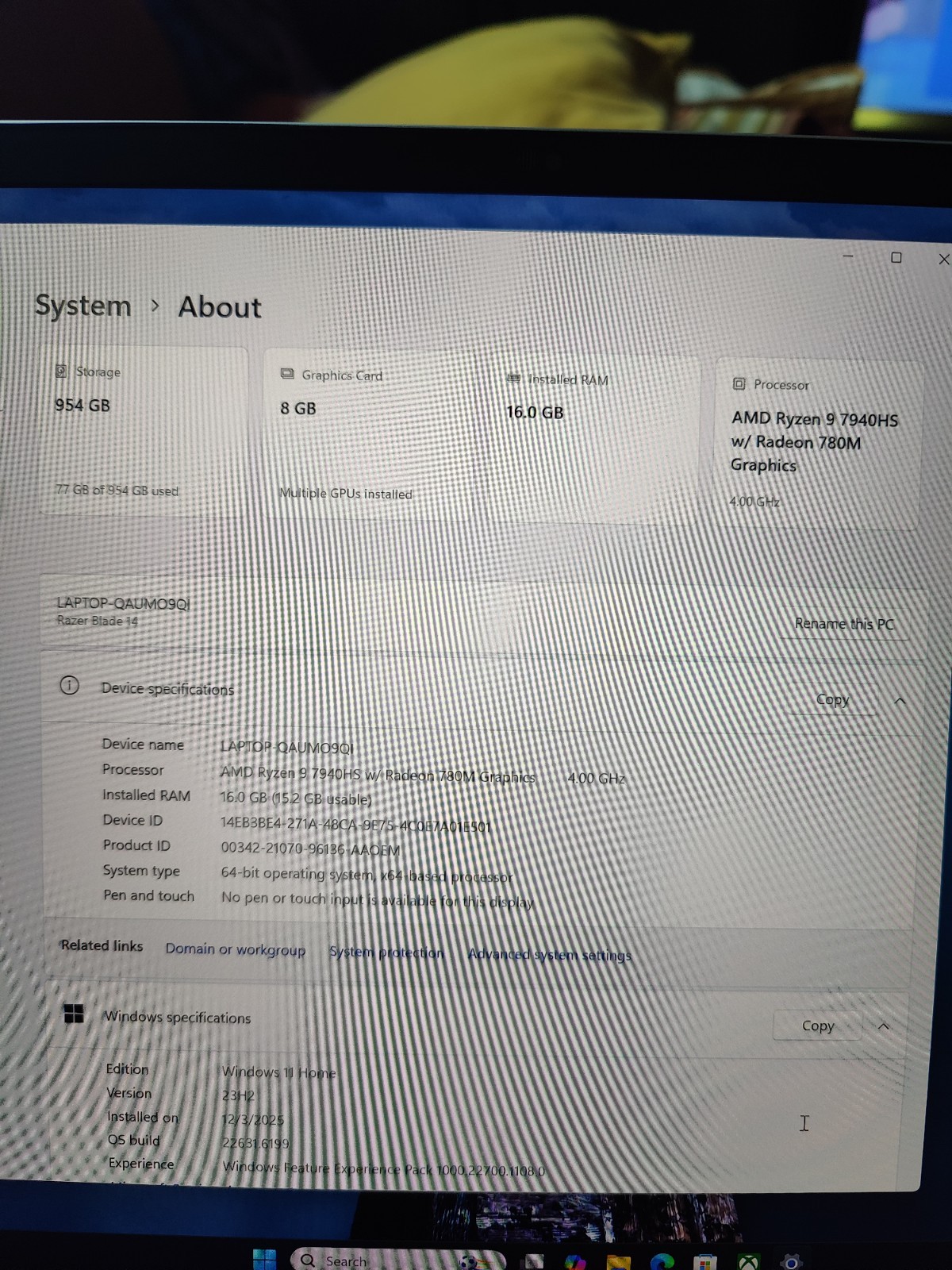 Razer Blade 14 QHD+ 4.0 GHz Ryzen 9 7940HS 16GB 1TB SSD RTX 4070 Excellent