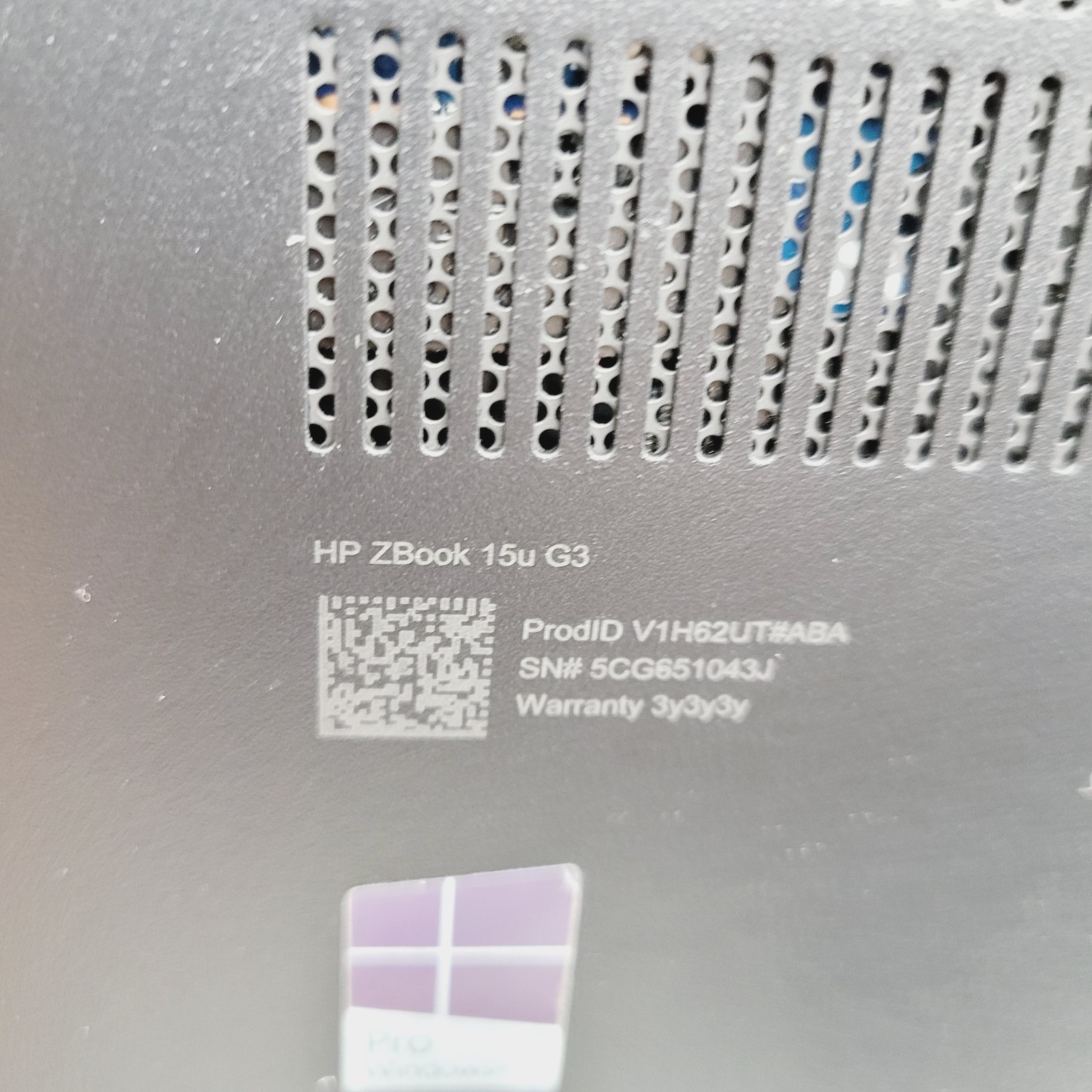 HP ZBOOK 15u G3 Core i7-6th Gen 8GB RAM No HDD 15.6″ FOR PARTS
