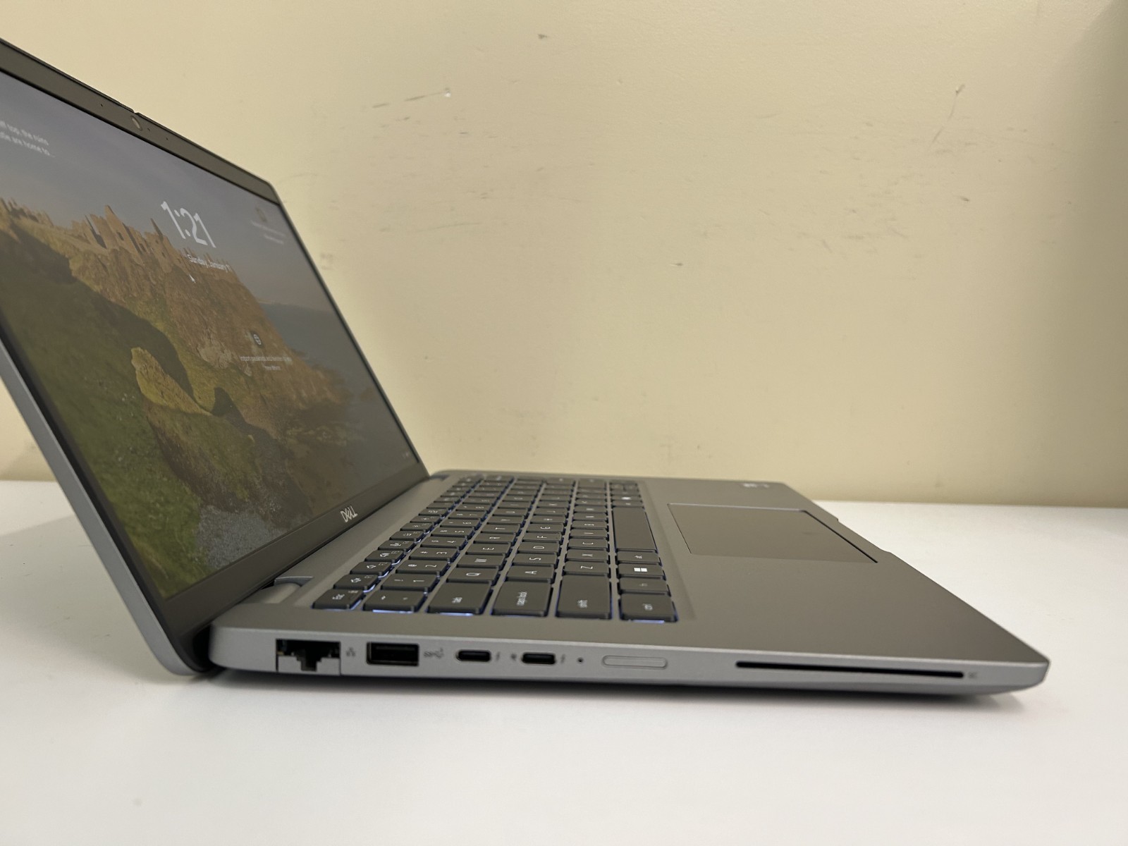 LAPTOP Dell Latitude 5450 14″ Ultra 5-135U 512GB SSD 32GB RAM Win 11 Pro