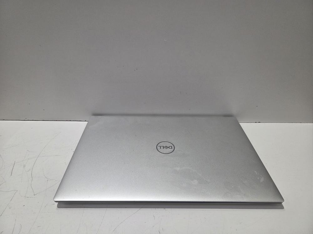 DELL COMPUTER XPS 15 9500 (P22016879)