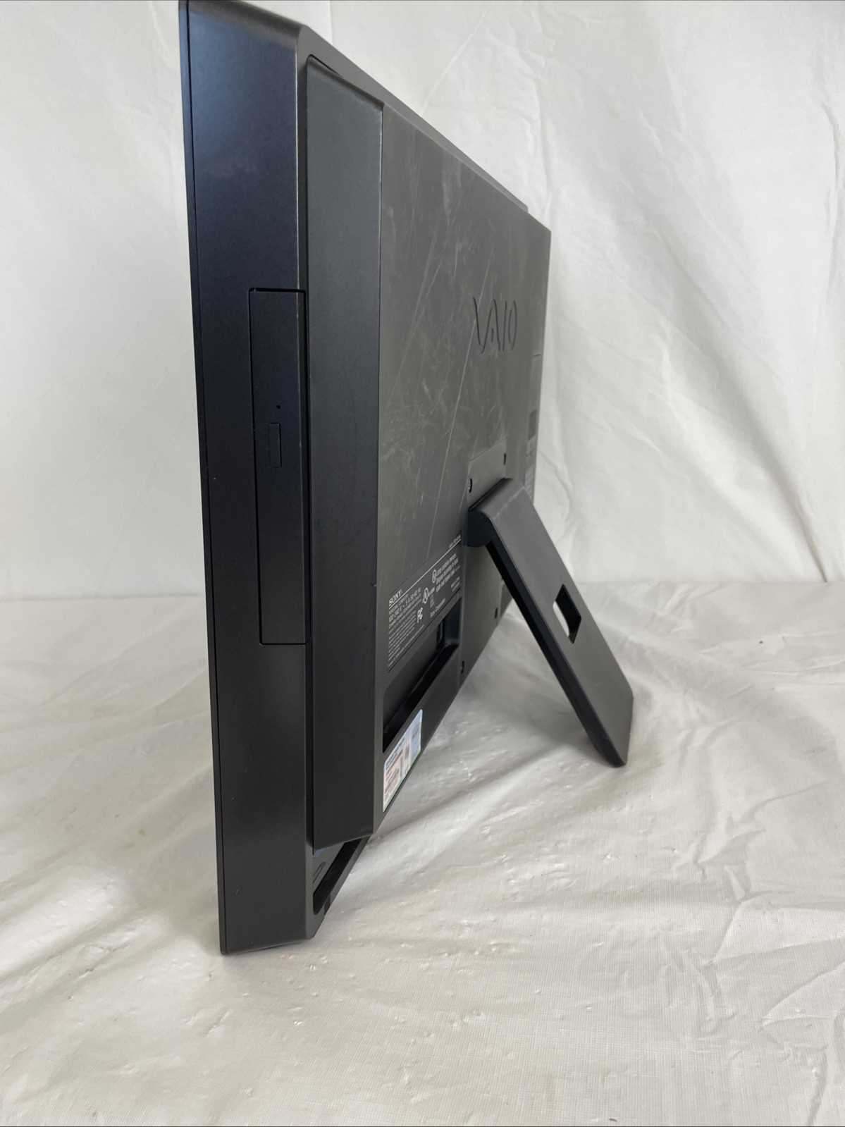 Sony VAIO VPCL114FX 24” All-In-One PC | Core 2 Duo | 4GB | Bad CD Drive | NO HDD