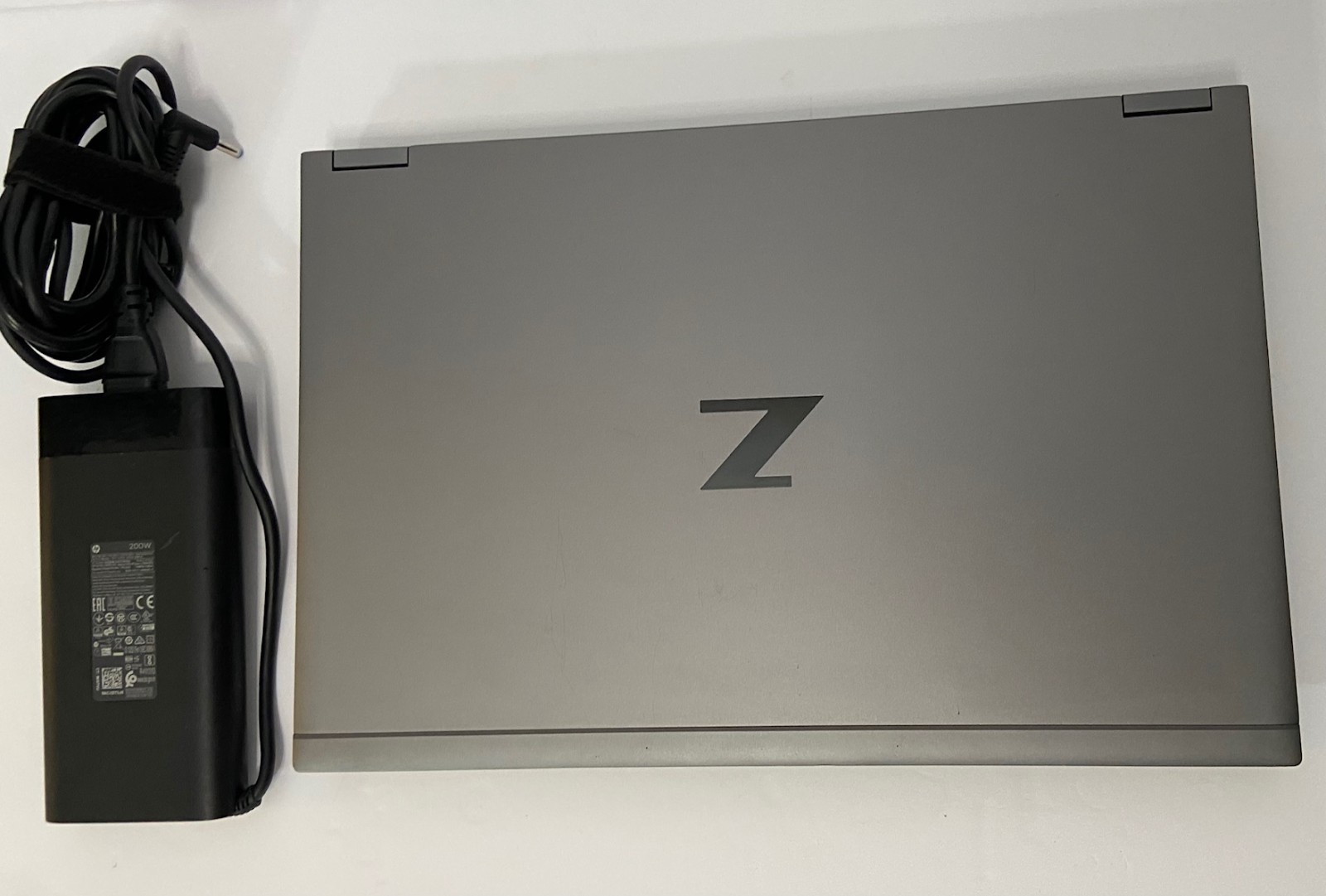 HP ZBook Fury G8 i7-11850H 2.5GHz 16GB 256GB – Nvidia T1200 – Windows 11 -READ!