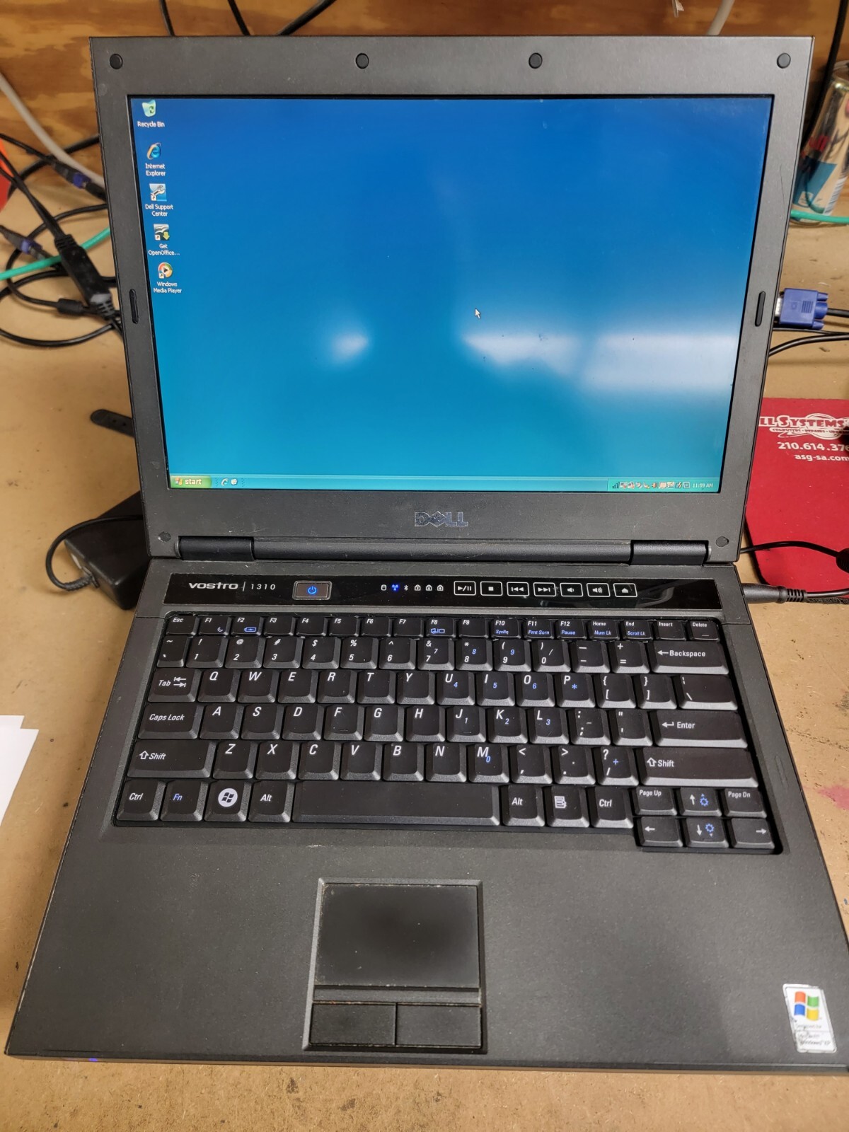 DELL VOSTRO 1310 CORE 2 DUO 2GB 80GB HDD WINDOWS XP PROFESSIONAL