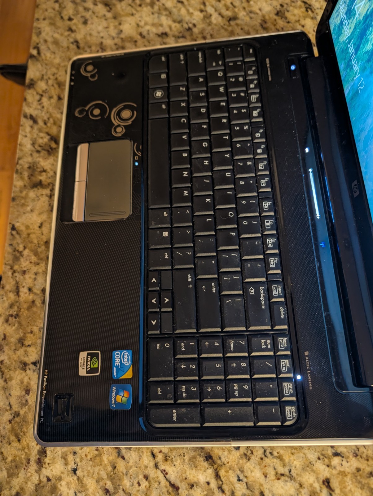 HP PAVILION DV6t-2300 I7-Q720@1.6GHz 8GB RAM 120GB SSD WIN 10 NVIDIA GT 320M