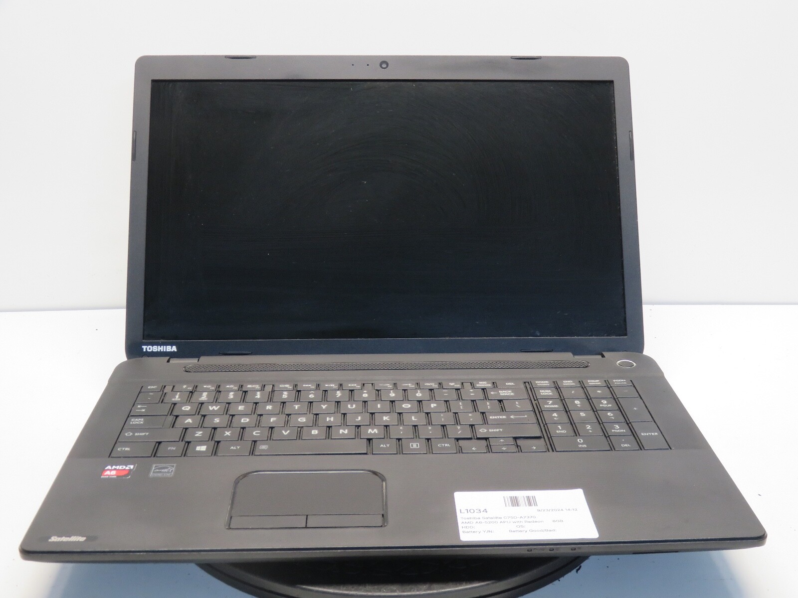 Toshiba Satellite C75D-A7370 AMD A6-5200 APU 2.00GHz 8GB NO HDD No Batt