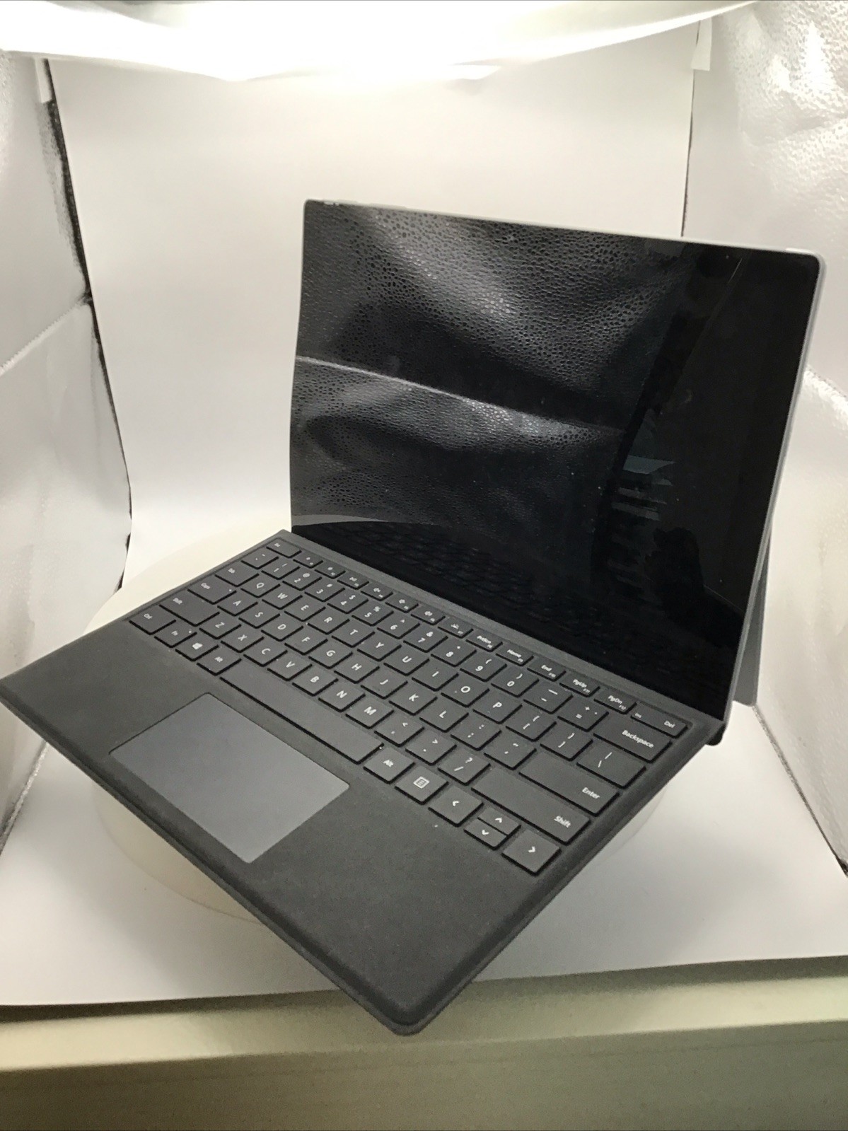 Microsoft Surface P6 12.3″ 1796 Laptop i5-8250U 8GB RAM 256GB SSD W11P SCREEN RD