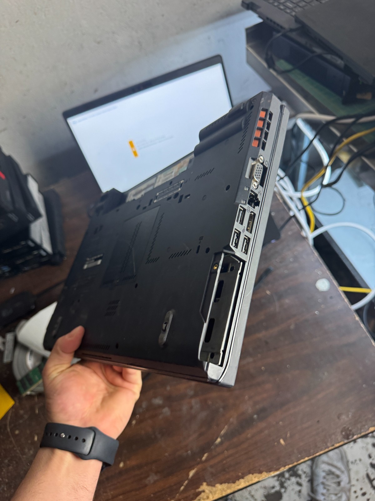 Lenovo T410 Intel Core I5 Laptop For Parts/Repair #5451