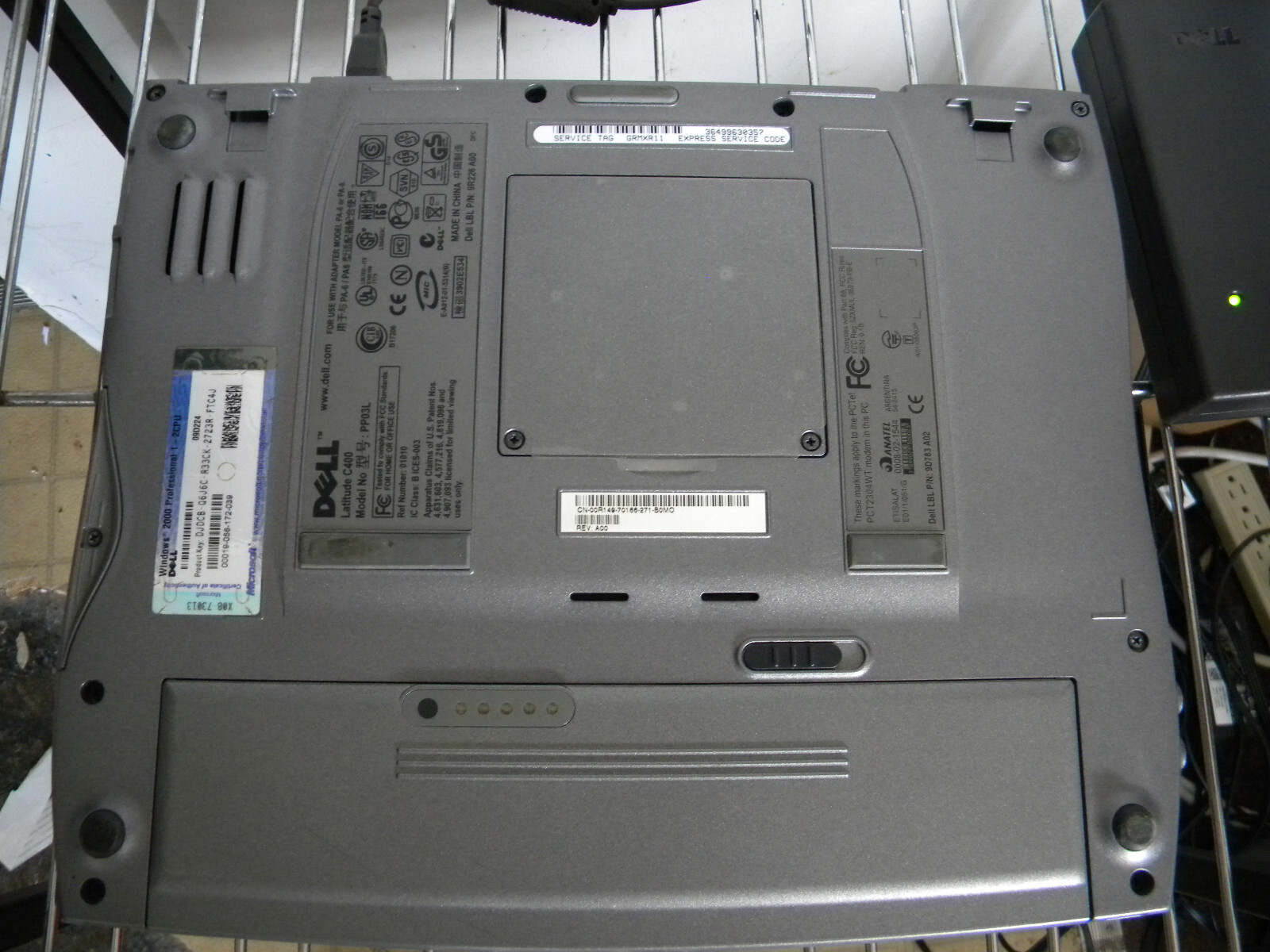 Dell Latitude C400 P3 III 866 MHz 512MB 40GB XPP 9 Pin Serial DB9 Diagnosed CMOS