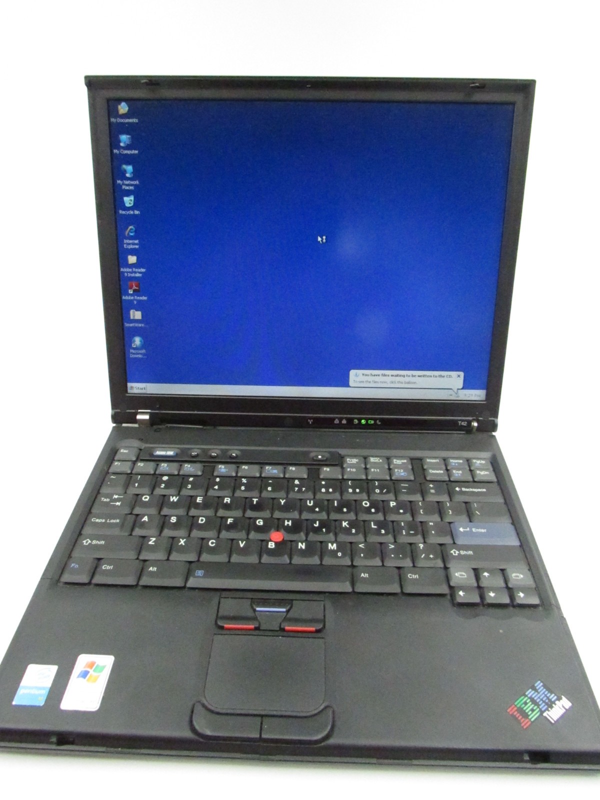 IBM ThinkPad 2373 4TU Vintage Laptop Intel Pentium M w/ Charger Bag Read