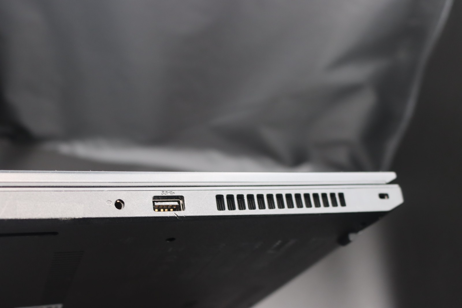 Lenovo ThinkPad L14 GEN 2 AMD RYZEN PRO 5 16GB 256GB Radeon Graphics Win11 Pro