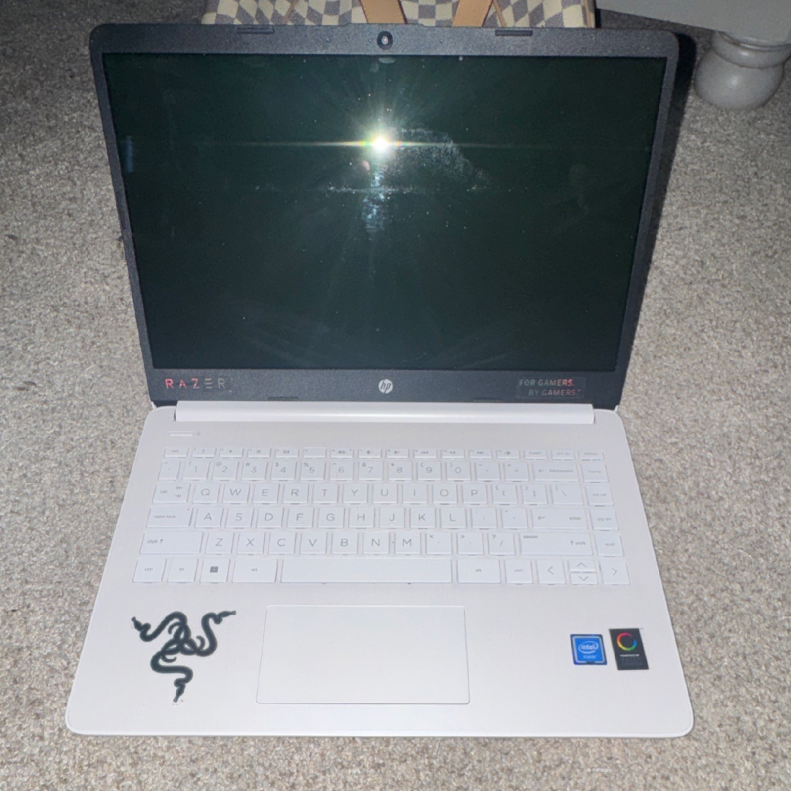 HP 13.3″ White Laptop Intel Core i5 1st Gen HDMI USB Windows 10 Notebook
