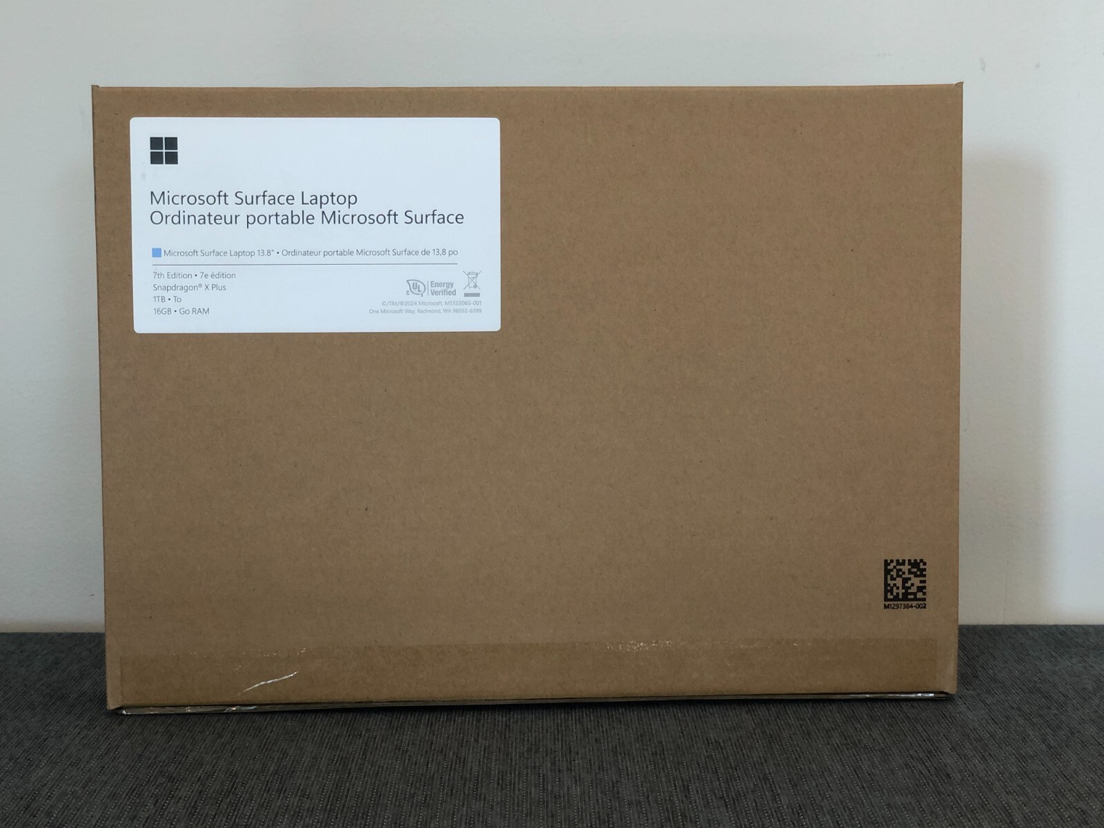 MS Surface EP2-19289 Laptop 13.8″ Snapdragon X Plus Win 11 16GB 1TB NEW