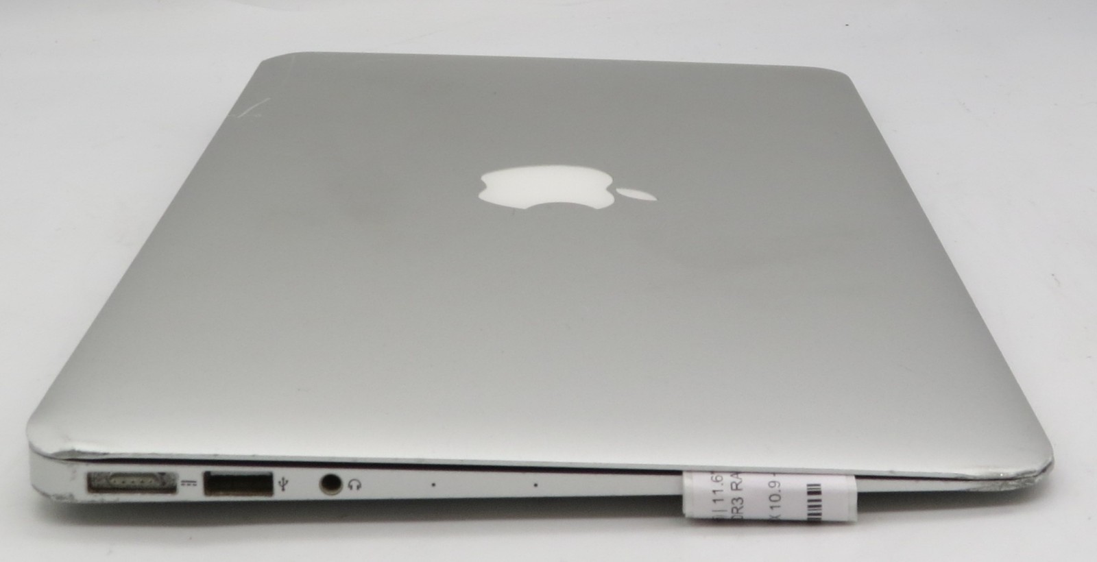 MacBook Air A1465 (2014) | i5-4260U @ 1.4 | 4GB RAM | 128GB HDD | macOS X 10.9