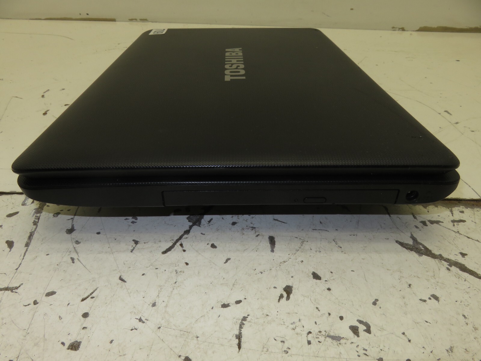 Toshiba Satellite C655-S5343 Laptop Intel Core i3-2330M 4GB Ram No HDD/ Battery