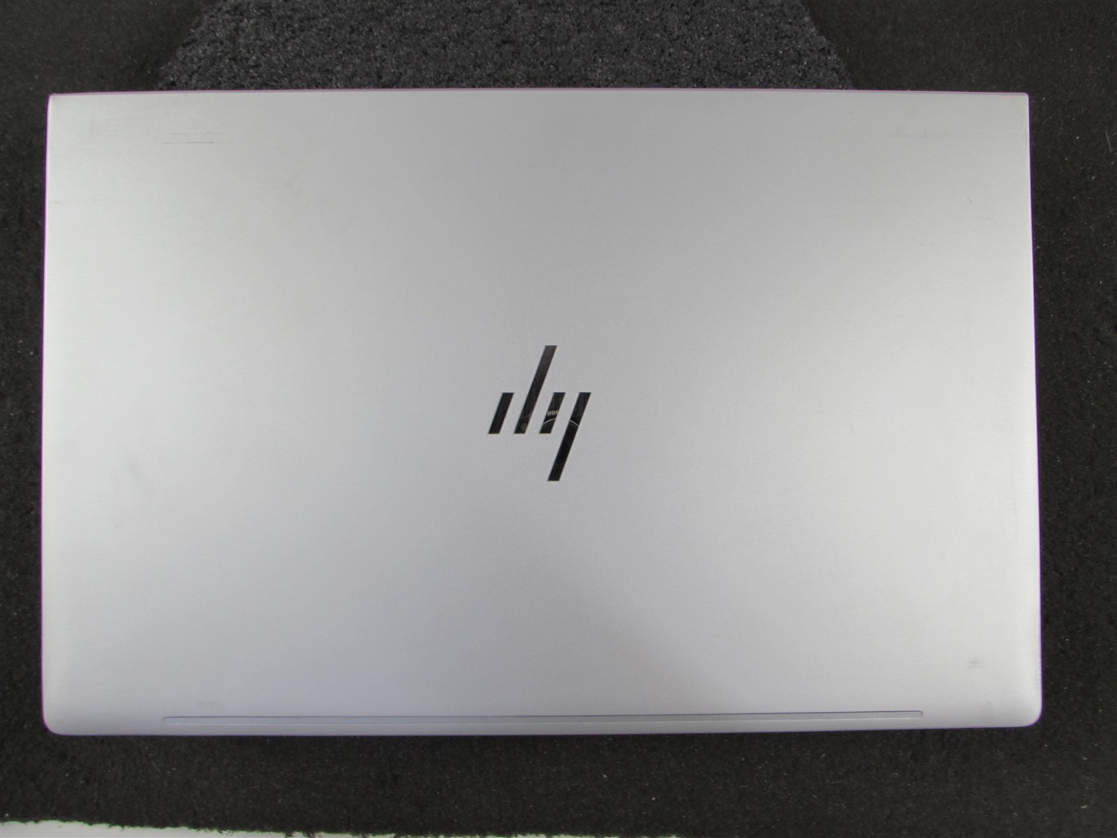 HP ELITEBOOK 655 (G9) 15.6″ 1920X1080 AMD RYZEN 5 PRO 512GB SSD 16GB RAM NO O.S