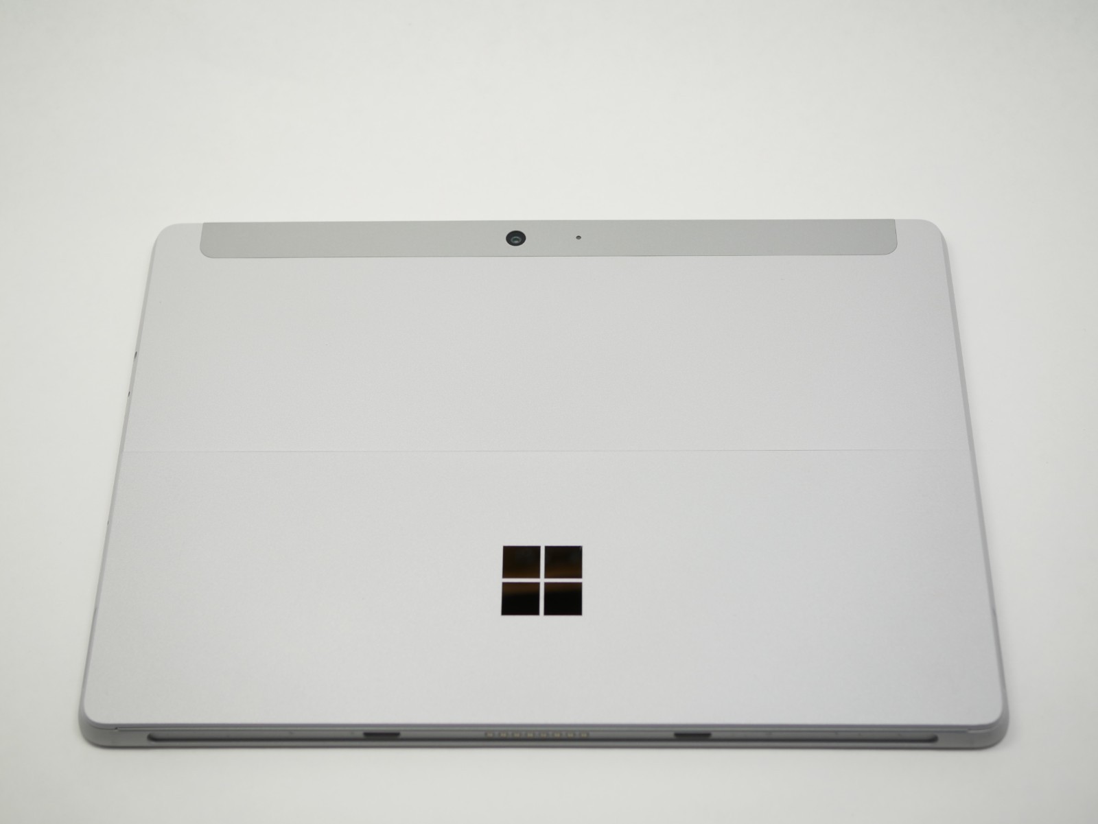 Microsoft Surface Go 2 10.5″ Intel Pentium Gold RAM 4GB SSD 64GB STX-00016